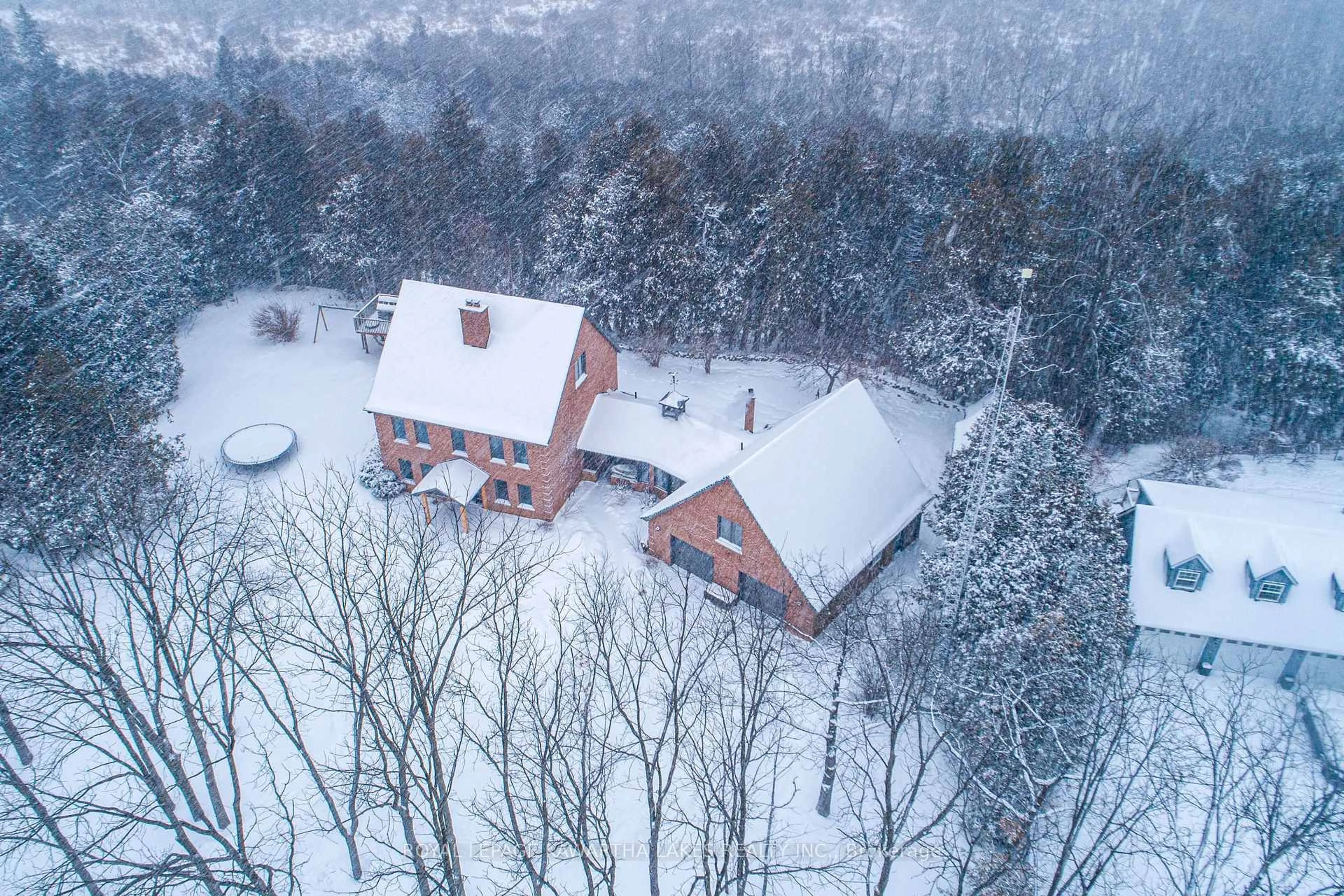 A pic from outside/outdoor area/front of a property/back of a property/a pic from drone, unknown for 61 Kenrei Rd, Kawartha Lakes Ontario K9V 4R1