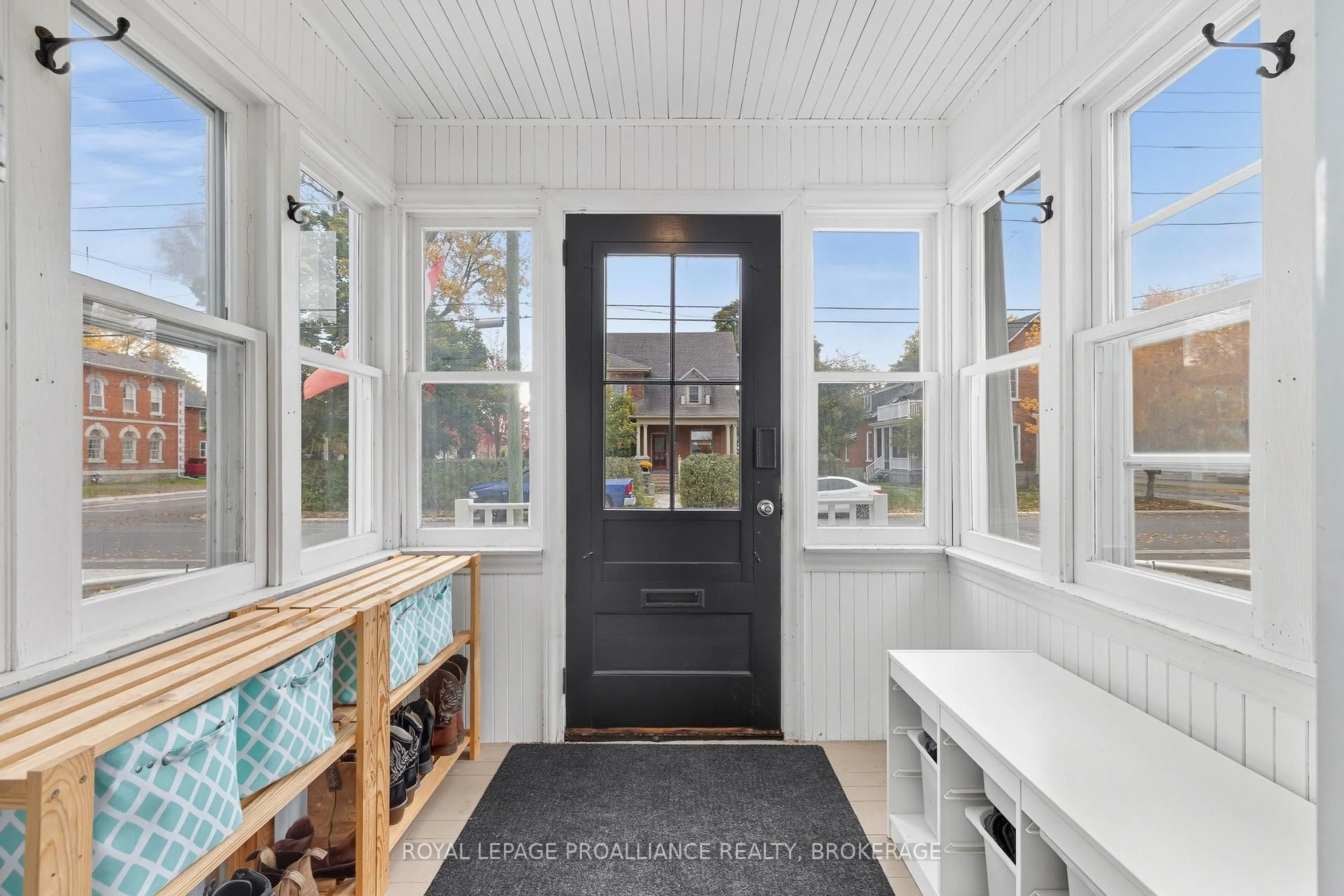 Indoor entryway for 225 East St, Greater Napanee Ontario K7R 1S9