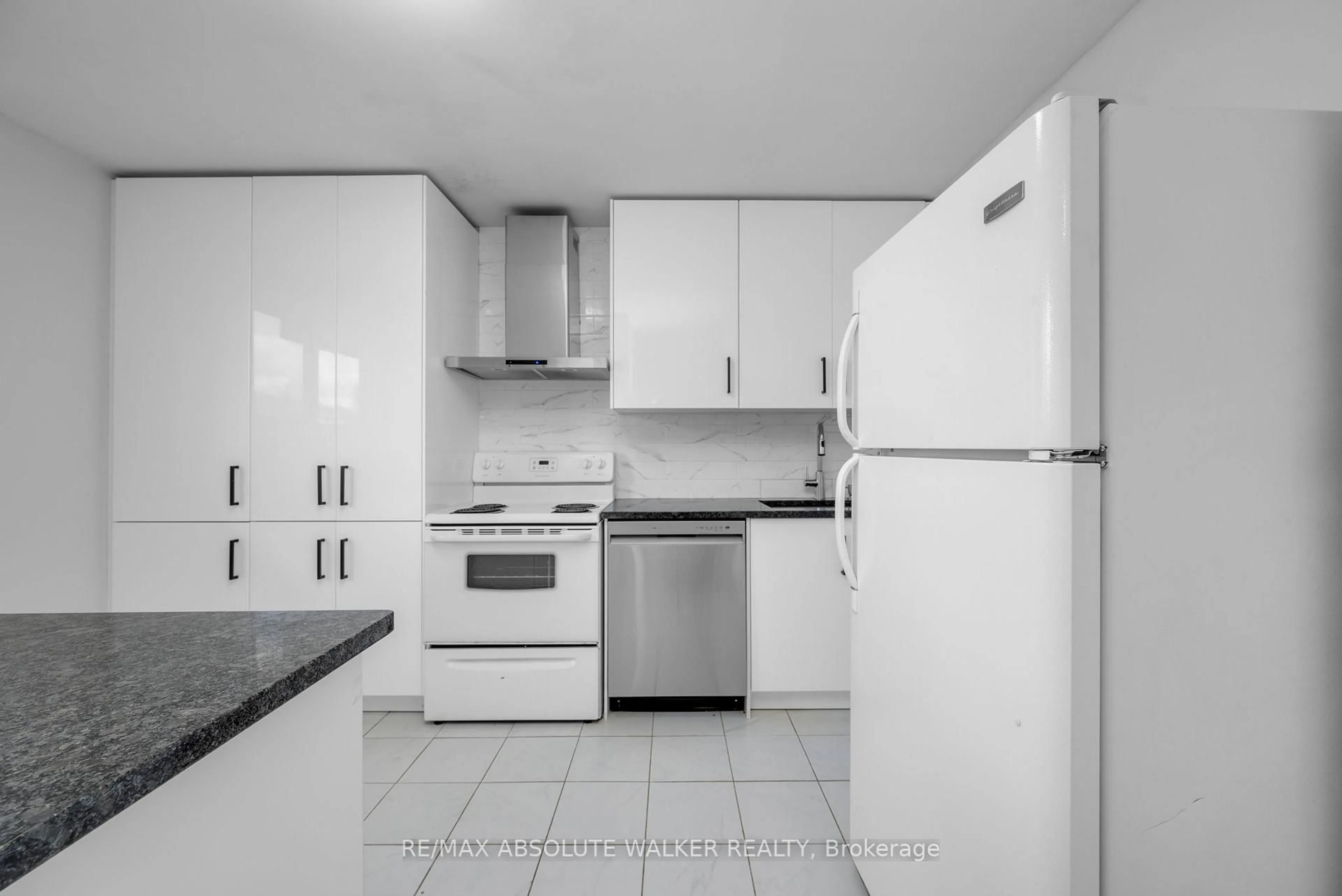 Standard kitchen, unknown for 23 Mcclintock Way #102, Kanata Ontario K2L 2A3