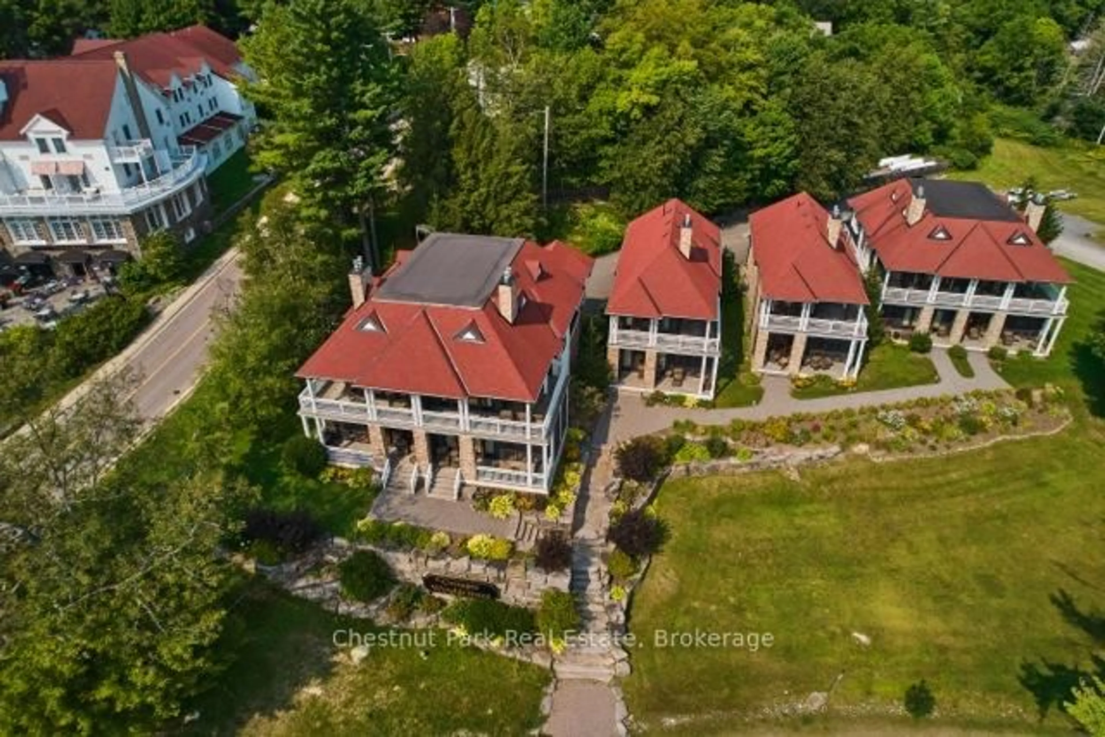 A pic from outside/outdoor area/front of a property/back of a property/a pic from drone, building for 1003 MATTHEWS Dr #C2 5C, Muskoka Lakes Ontario P0B 1P0