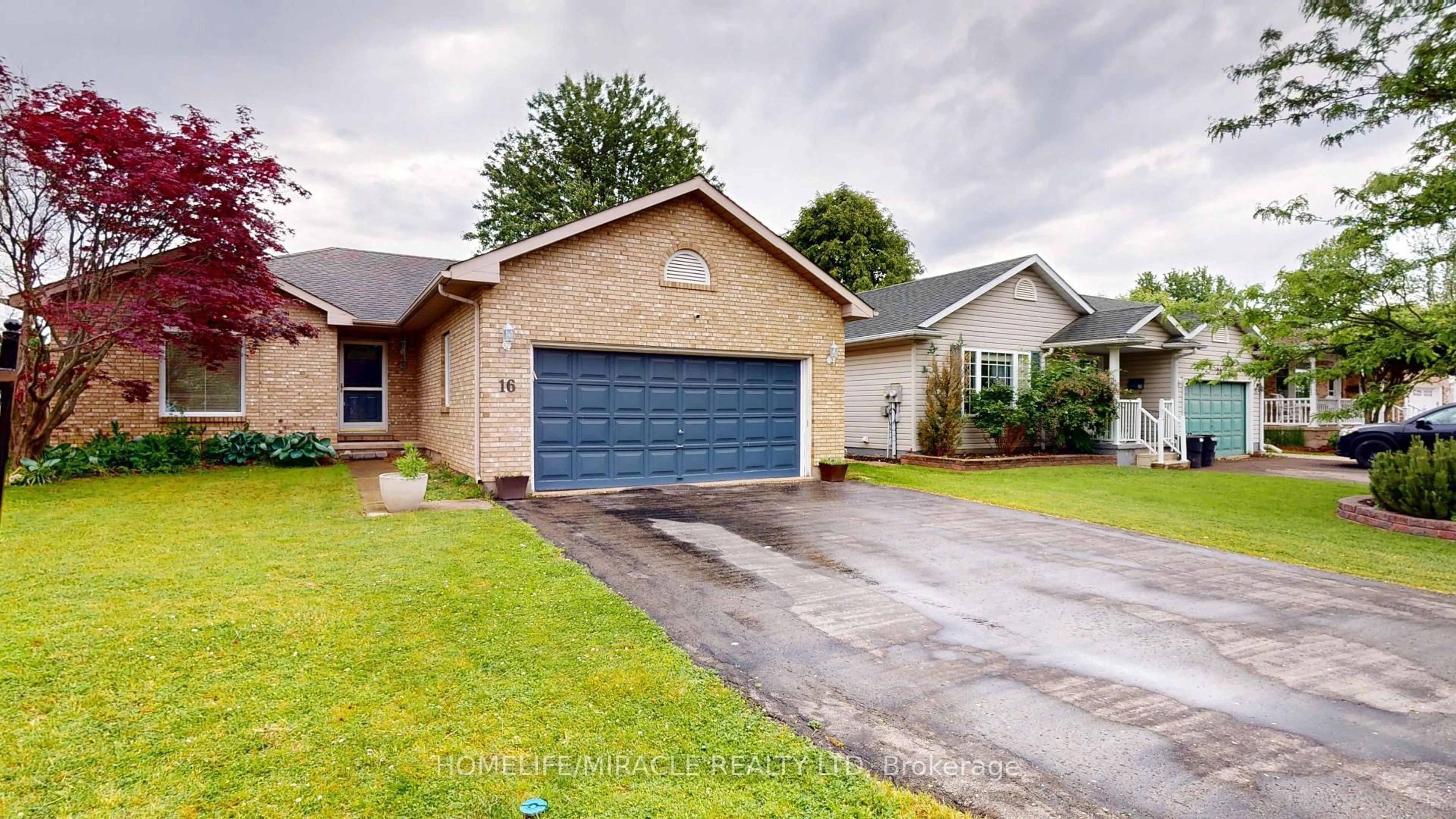 Home with brick exterior material, street for 16 Goodwillie Dr, Welland Ontario L3C 7C4