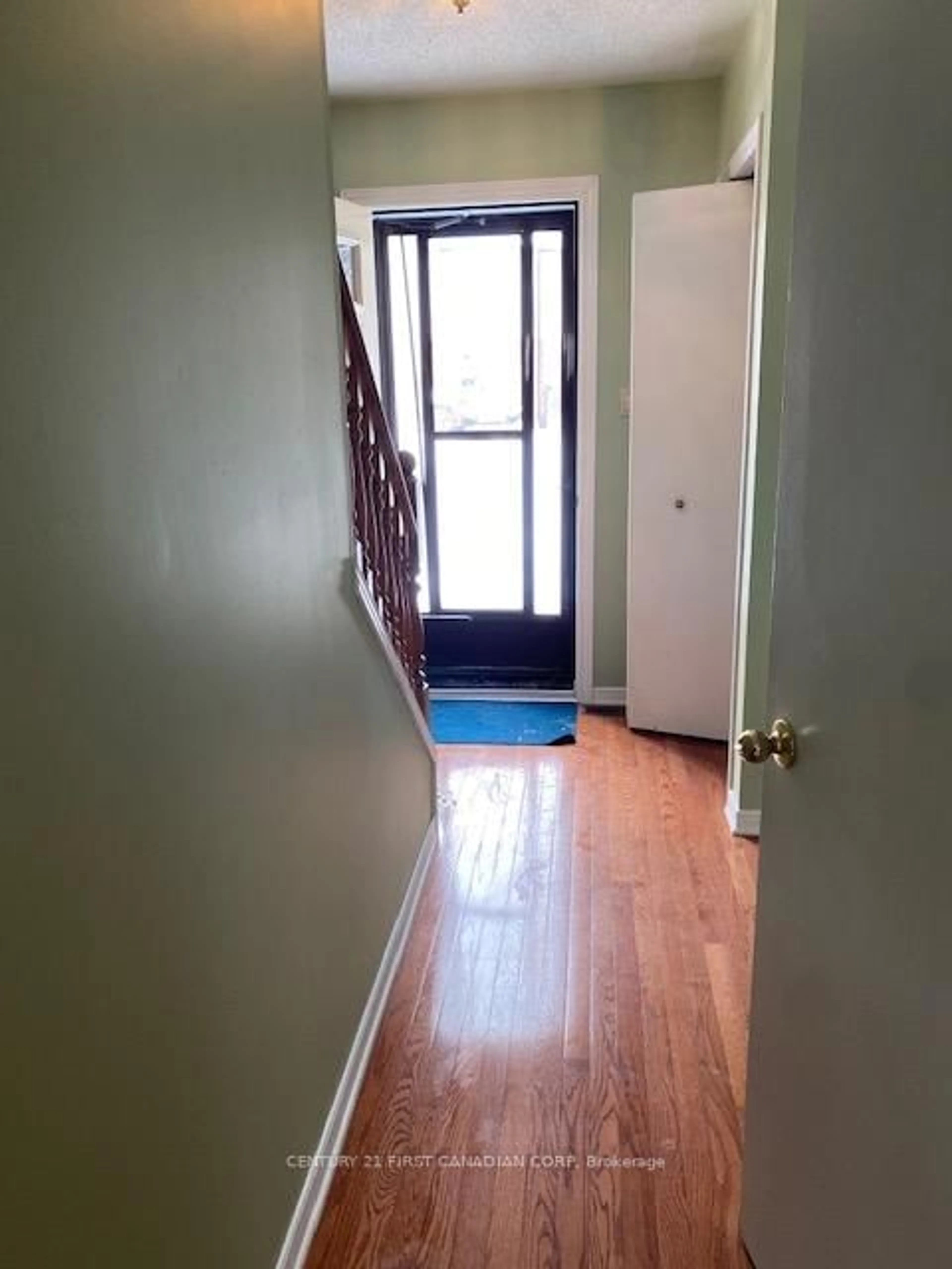 Unknown for 1930 Marconi Blvd #5, London East Ontario N5V 4S2