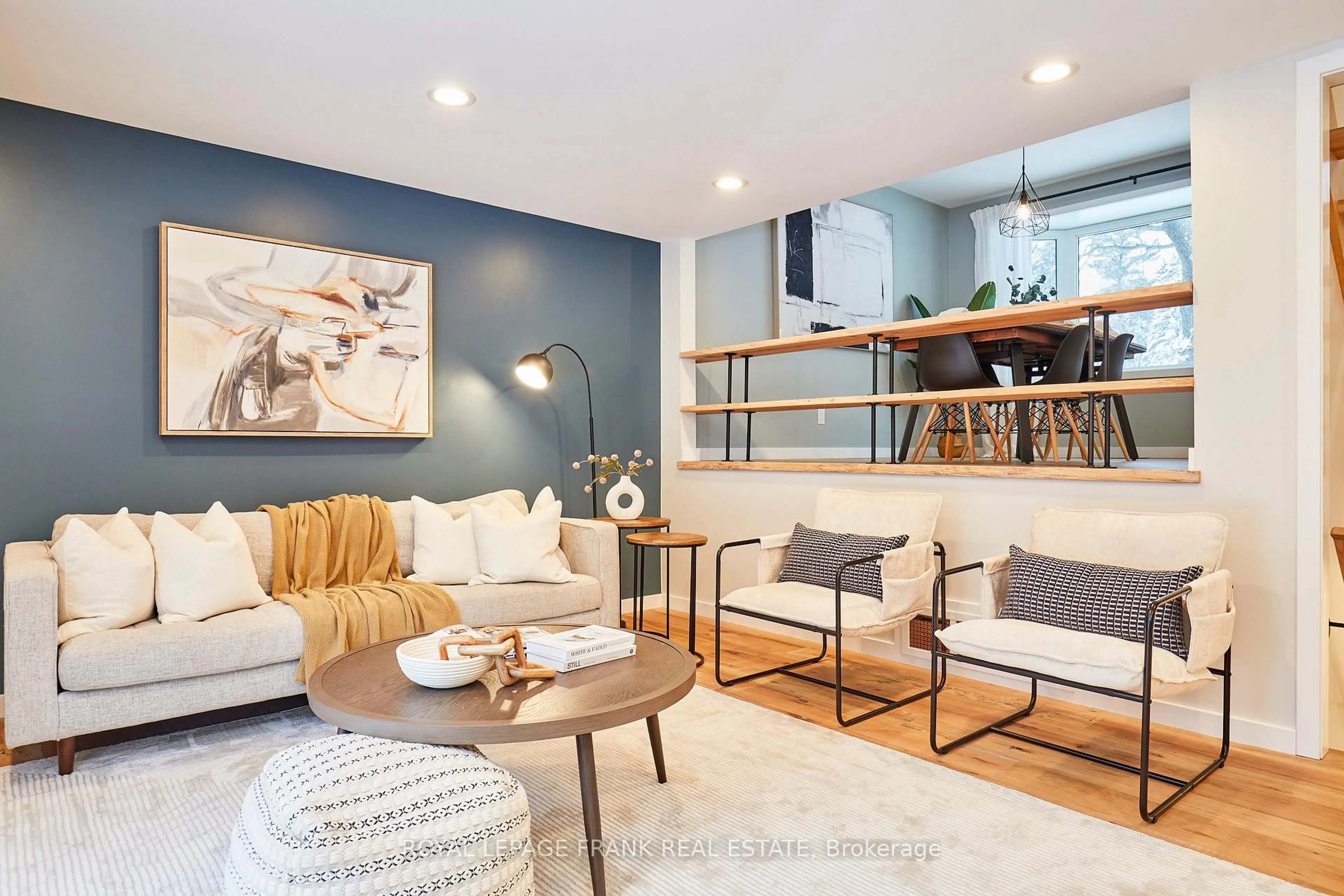 Living room with furniture, unknown for 132 Coulter Dr, Kawartha Lakes Ontario L0A 1K0