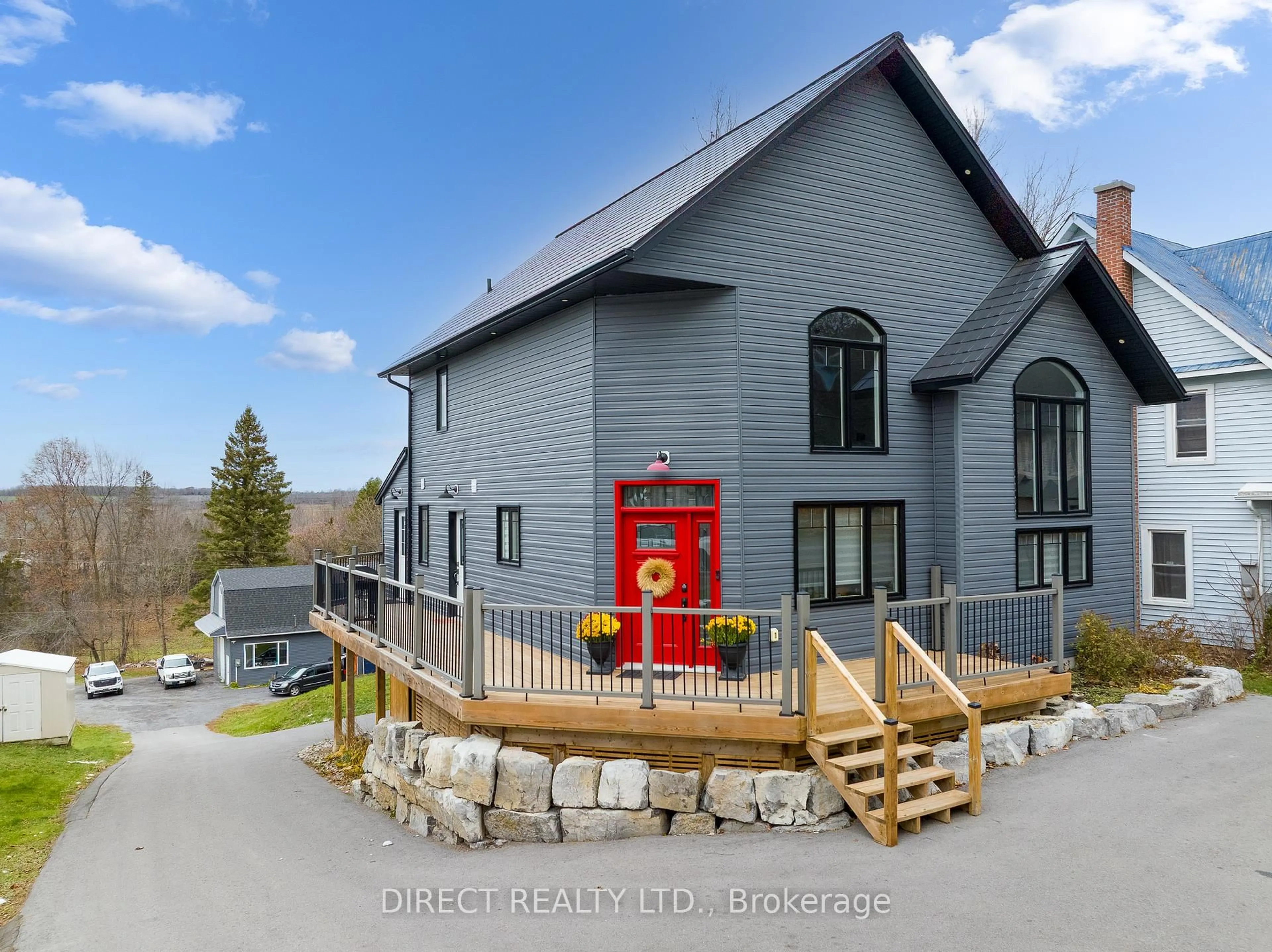 A pic from outside/outdoor area/front of a property/back of a property/a pic from drone, unknown for 765 Palace Rd, Greater Napanee Ontario K7R 3K9