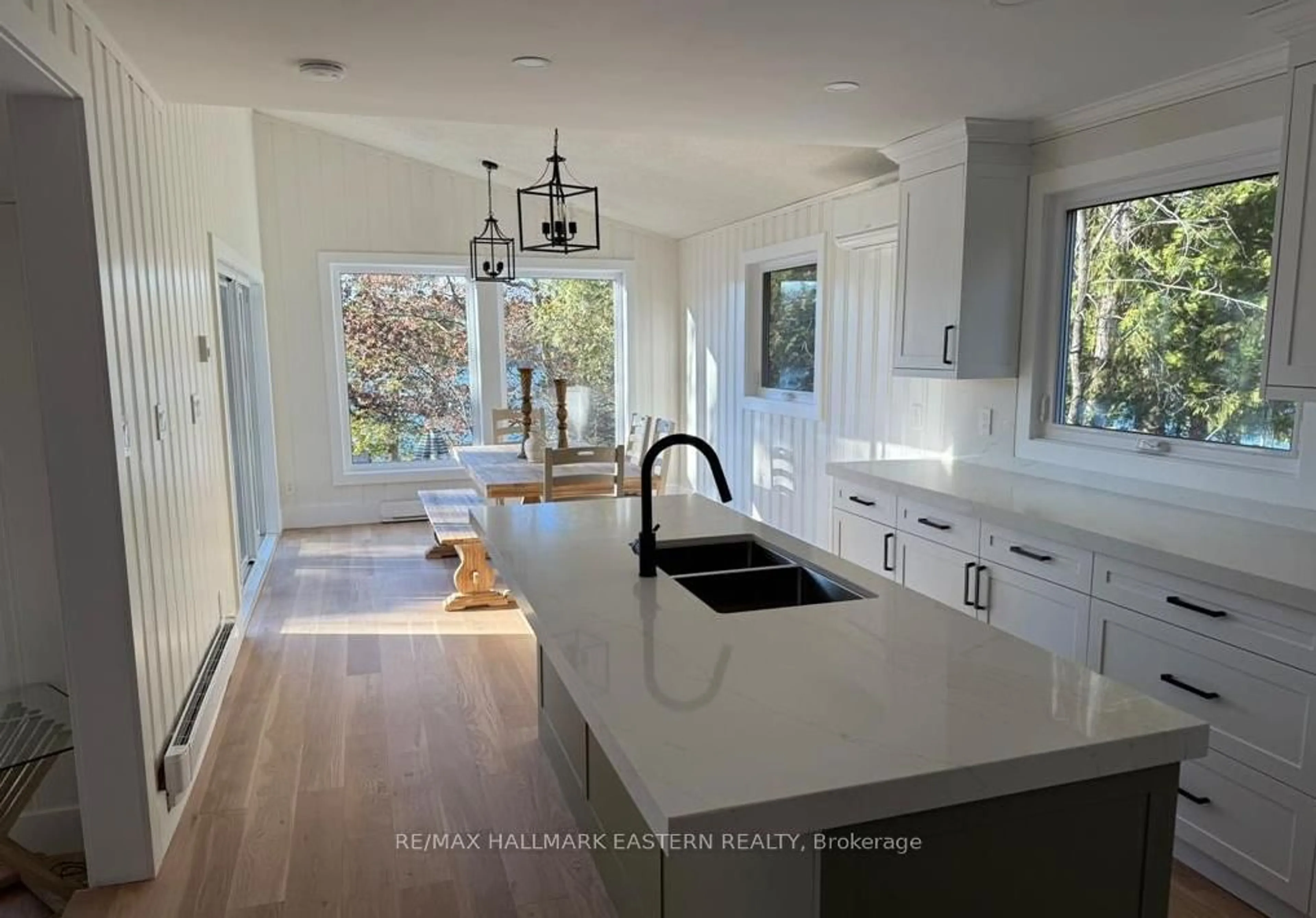 Open concept kitchen, ceramic/tile floor for 326 Indian Point Rd, Kawartha Lakes Ontario K0M 1K0