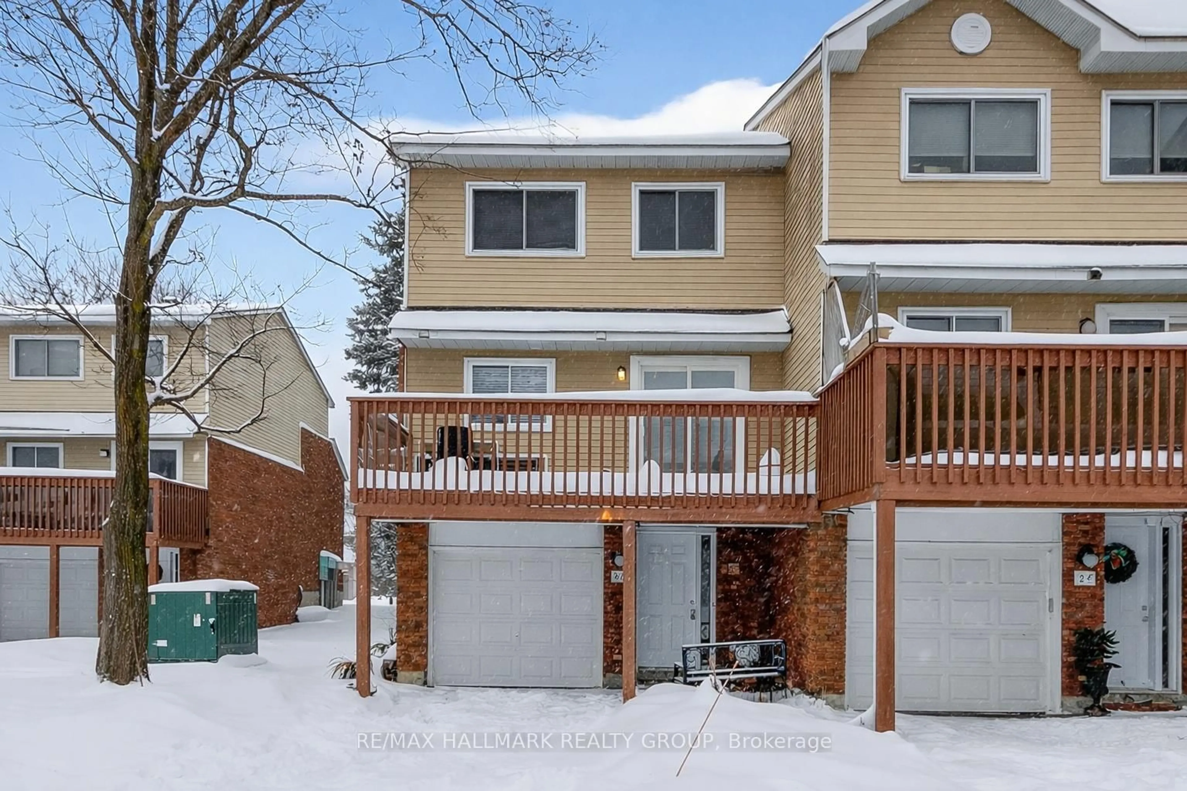 Unknown for 86 Esterlawn Private #7, Ottawa Ontario K2A 4C1