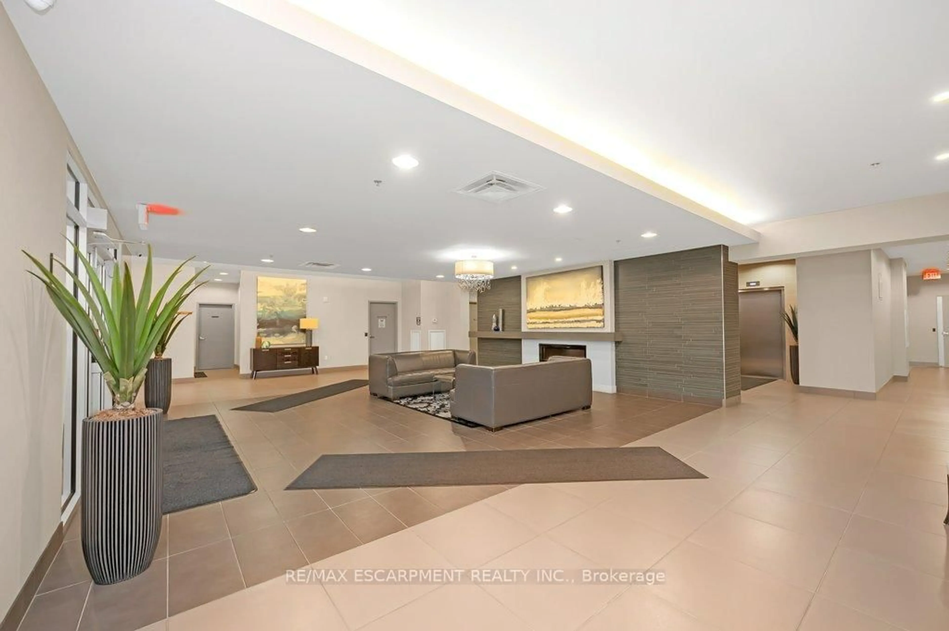 Lobby for 90 Charlton Ave #302, Hamilton Ontario L8P 0B4