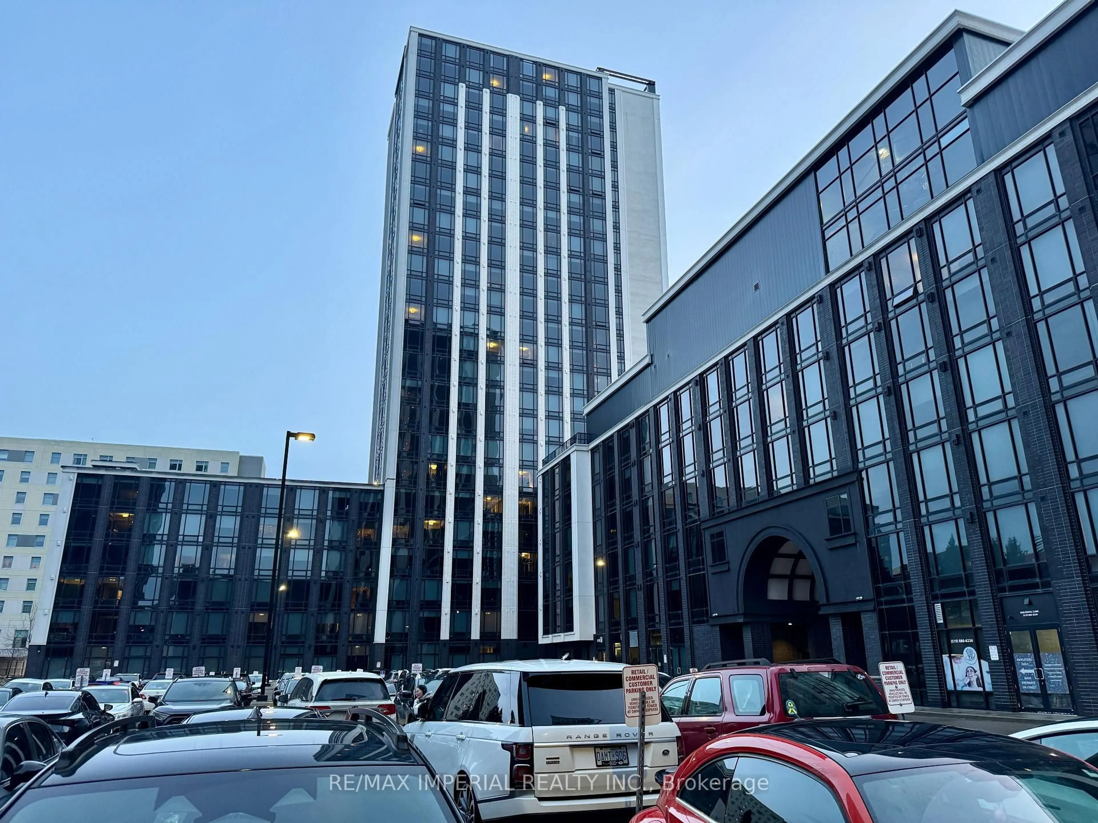 Unknown for 330 Phillip St #N2704, Waterloo Ontario N2L 3W9