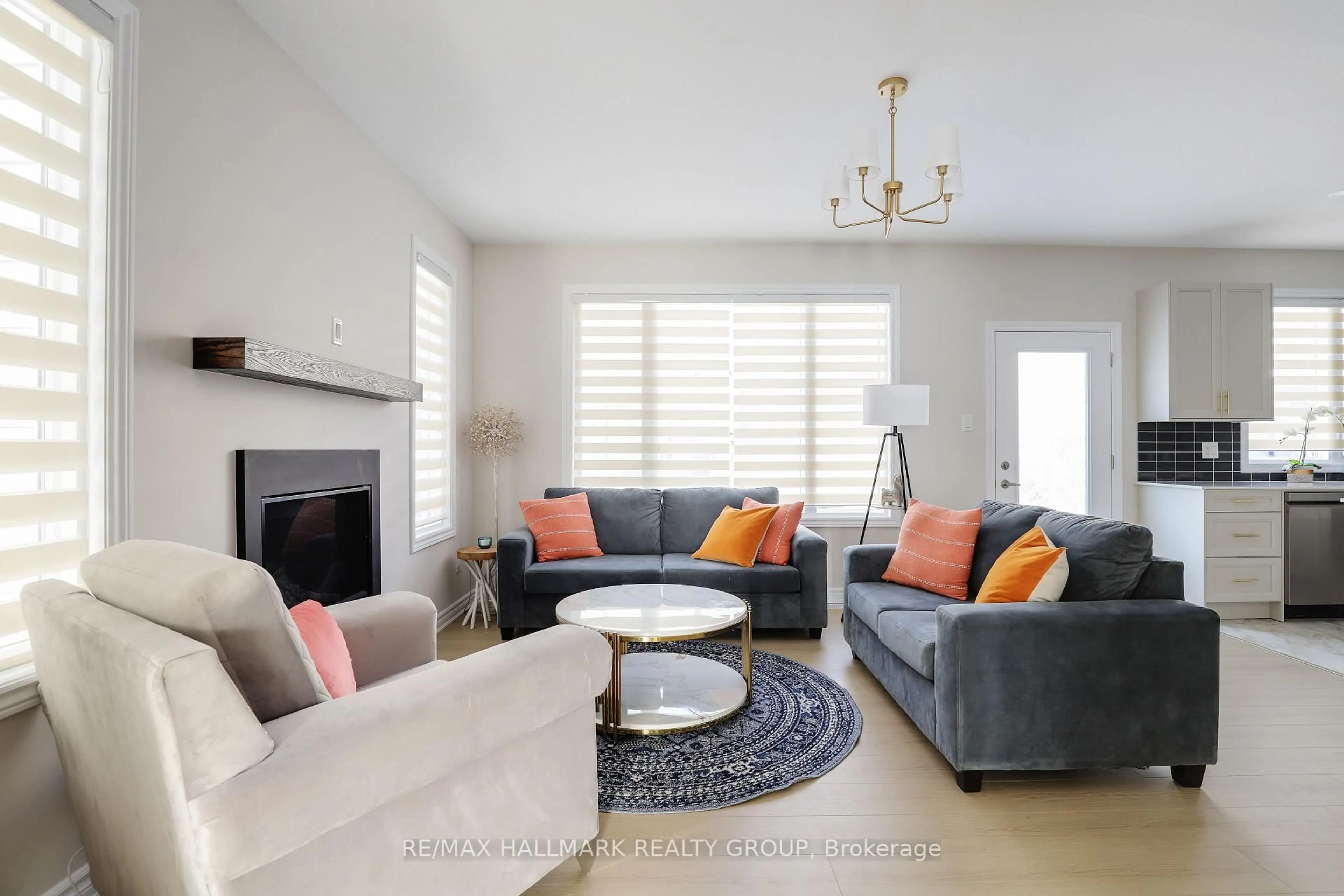 Living room with furniture, unknown for 258 Sapling Grve, Ottawa Ontario K2J 7L9