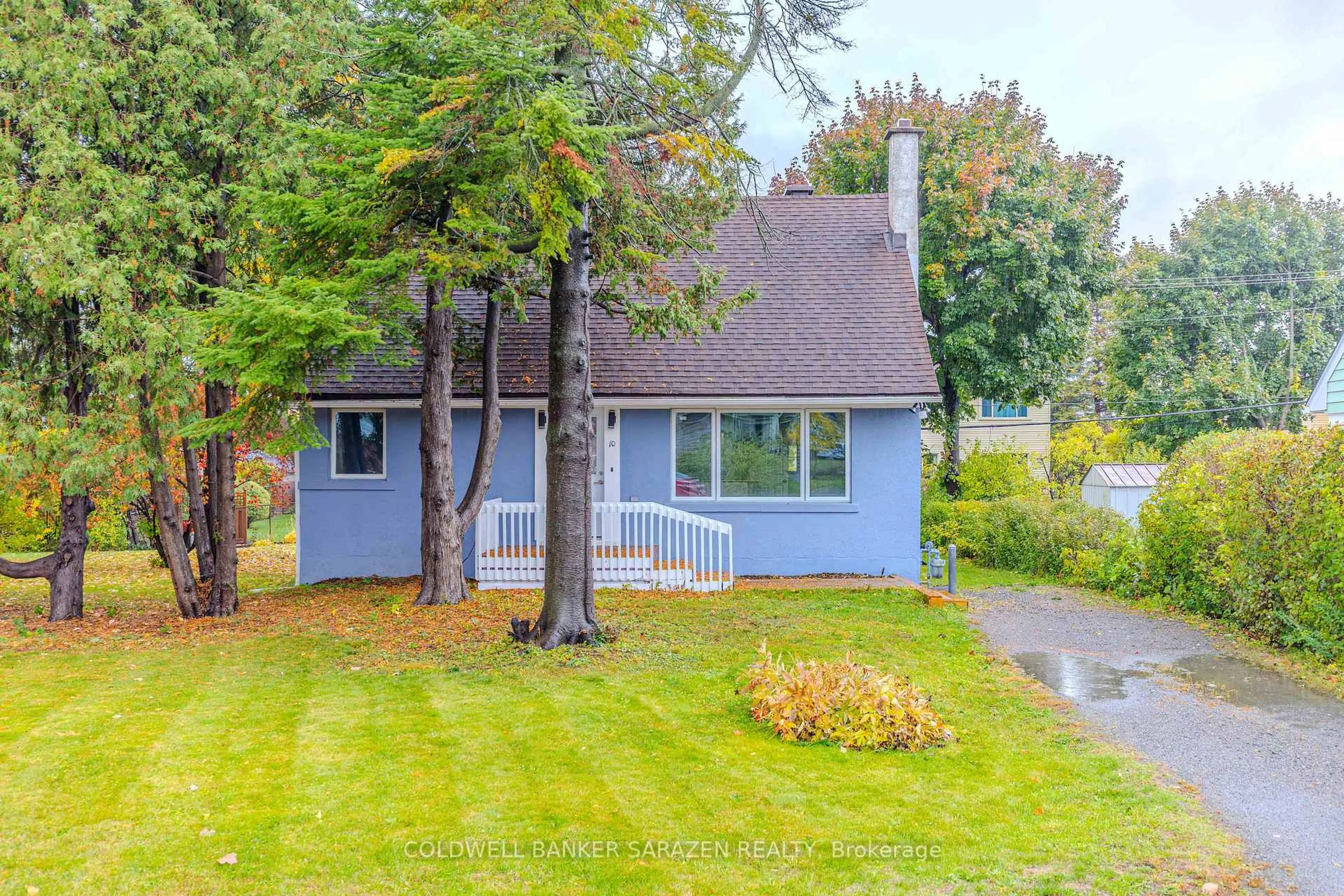 Home with vinyl exterior material, street for 10 Argue Dr, Ottawa Ontario K2E 6S1