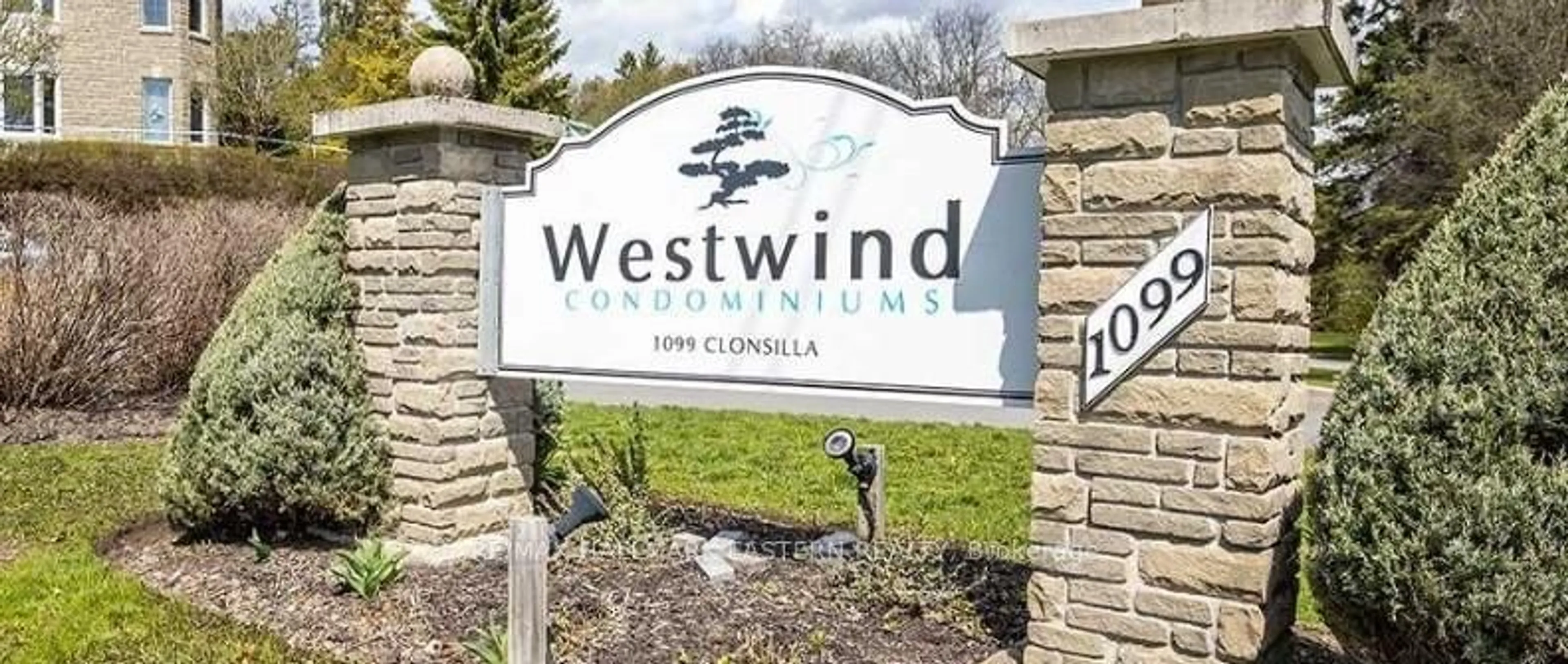 Unknown for 1099 Clonsilla Ave #304C, Peterborough Ontario K9J 8L8