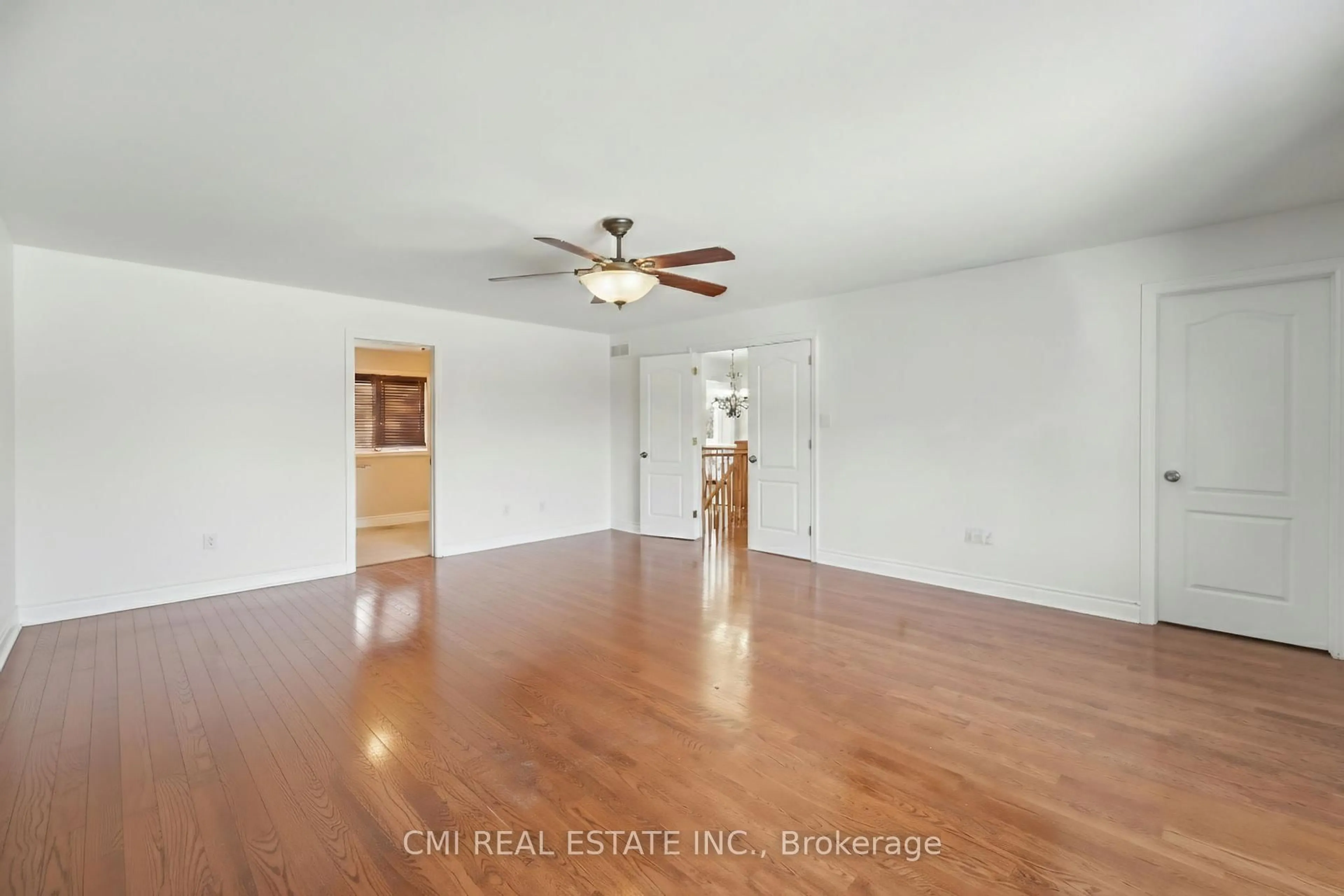 A pic of a room for 2500 LOOKOUT Dr, Ottawa Ontario K4C 1S3