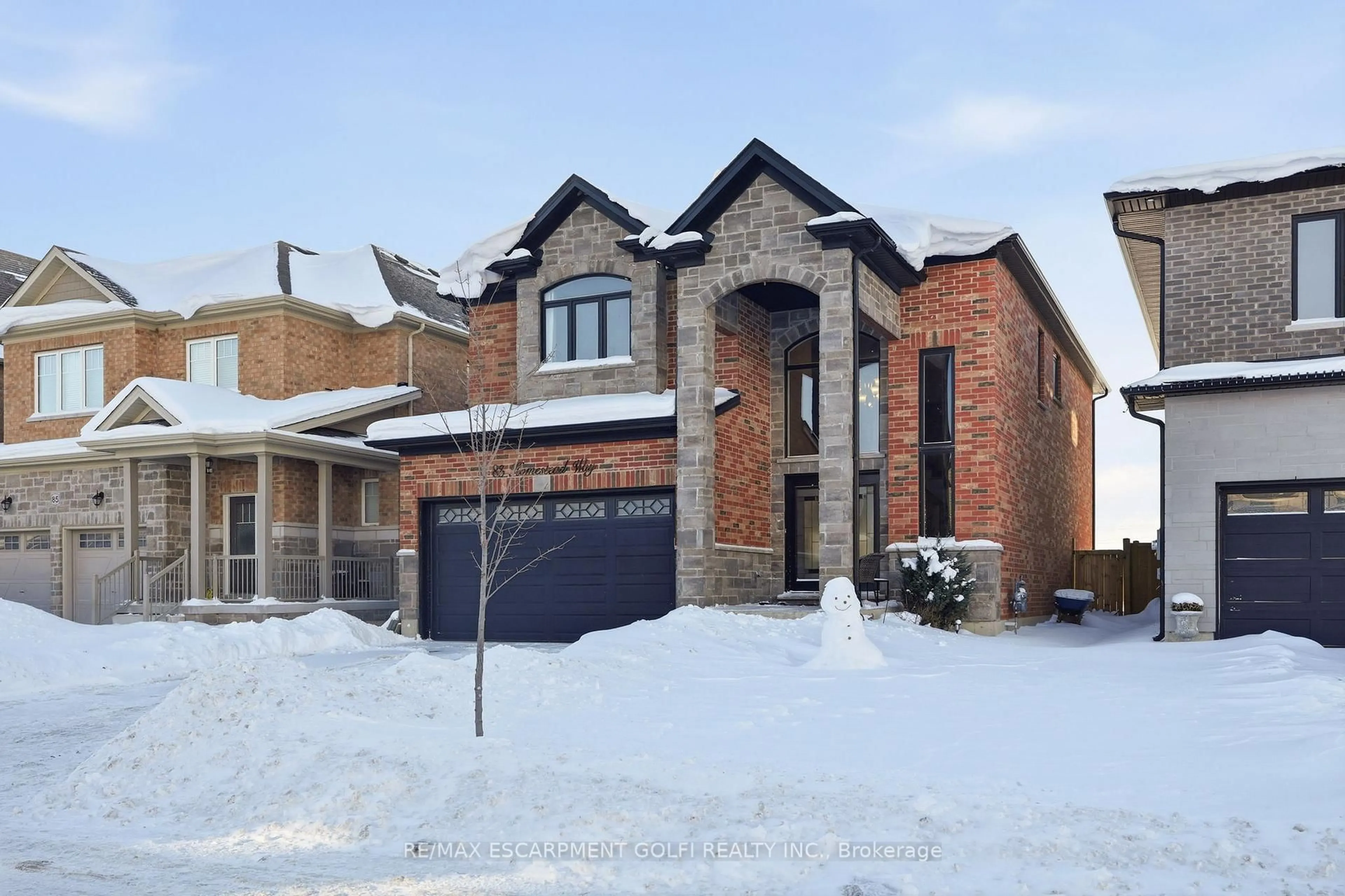 Home with brick exterior material, street for 83 Homestead Way, Thorold Ontario L2V 0J8