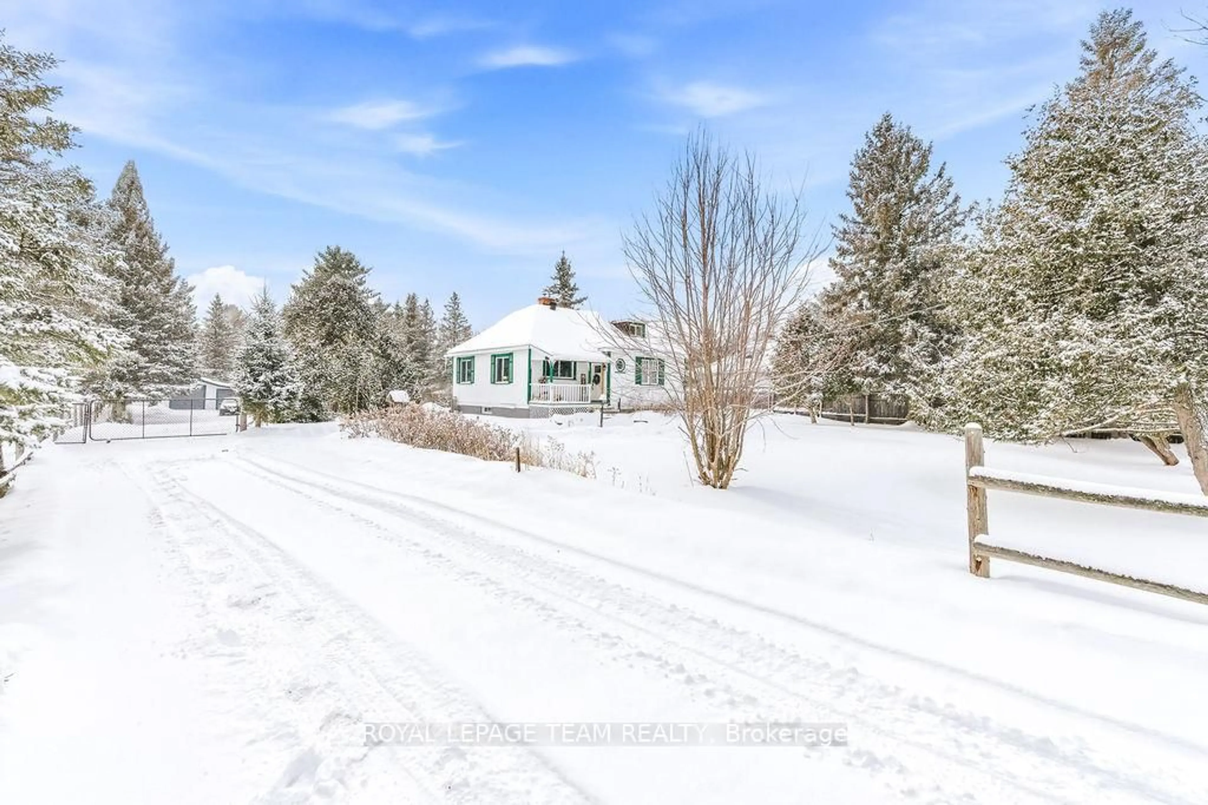 A pic from outside/outdoor area/front of a property/back of a property/a pic from drone, unknown for 14633 HIGHWAY 60 Highway, Killaloe Ontario K0J 2A0