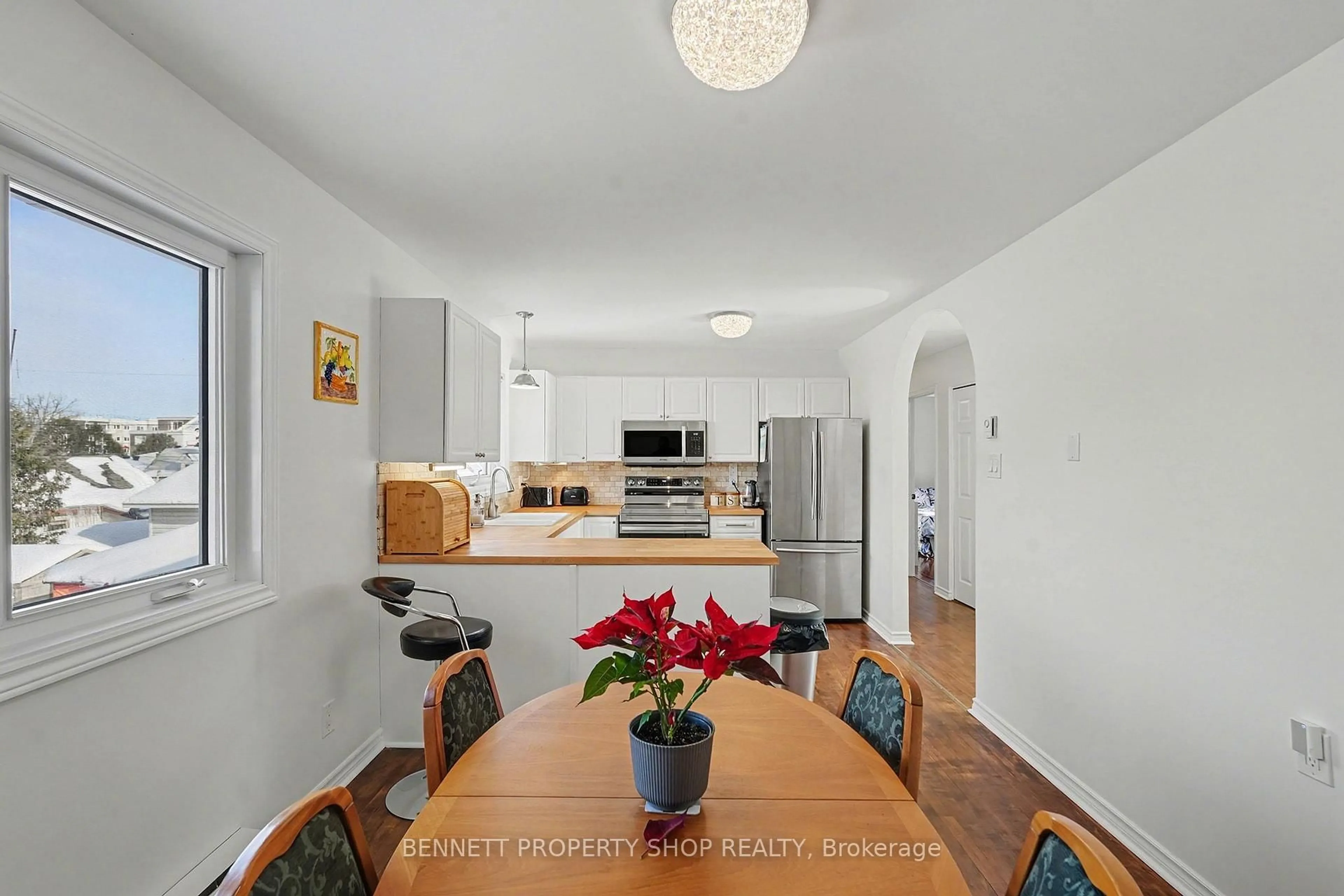 Open concept kitchen, unknown for 187 Nelson St, Carleton Place Ontario K7C 1A1