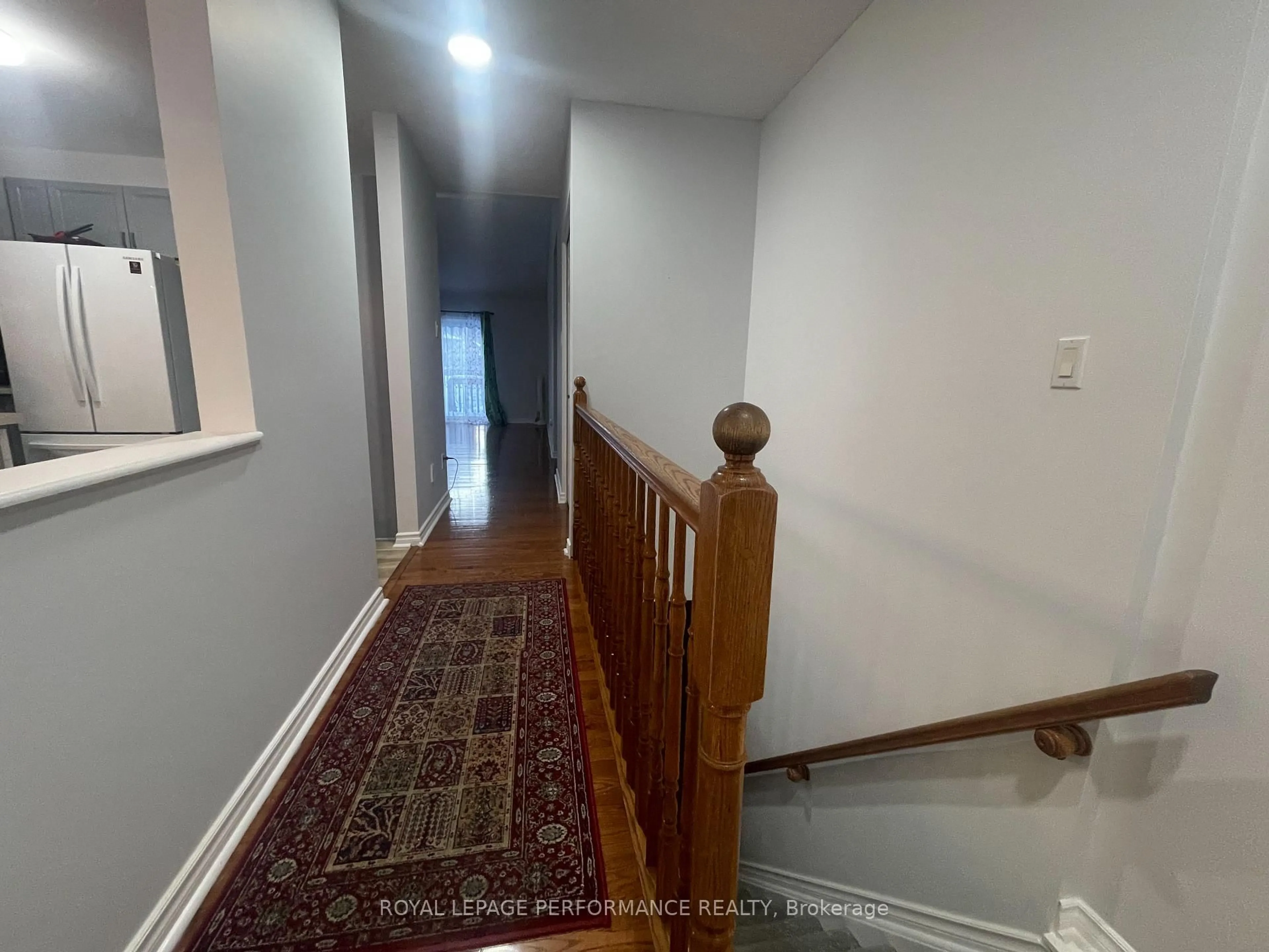 Unknown for 106 Mosswood Crt, Ottawa Ontario K1V 0N6