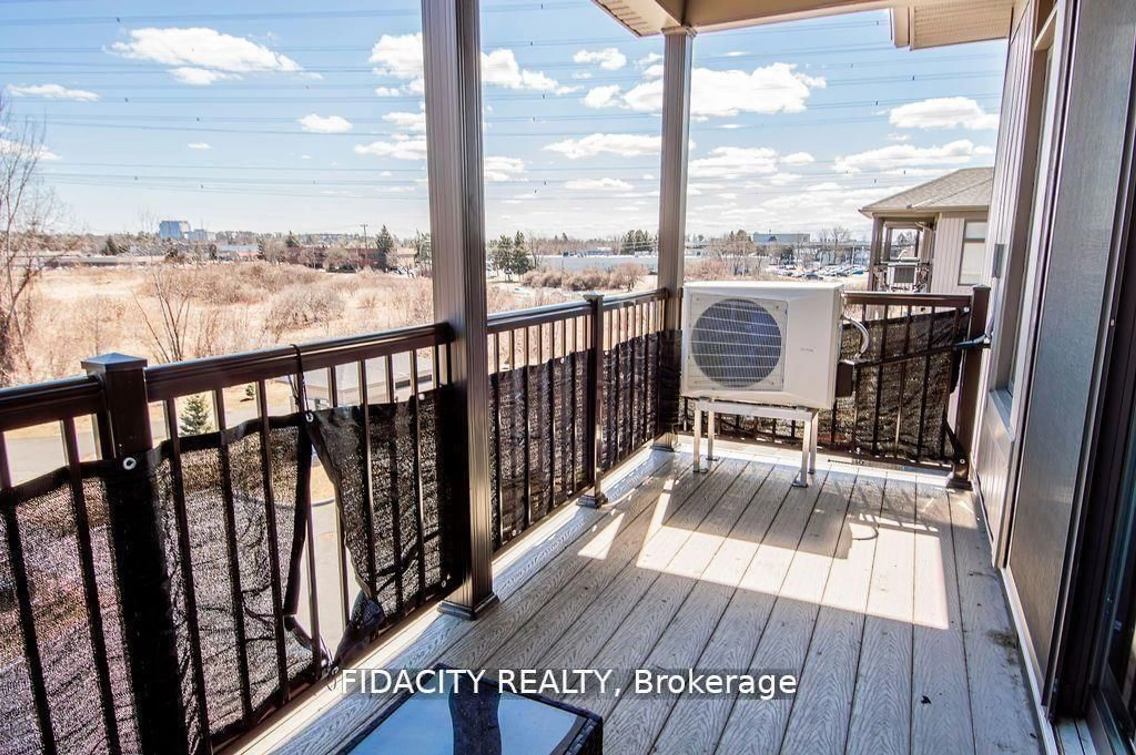 Balcony in the apartment, water/lake/river/ocean view for 225 Citiplace Dr #H, Ottawa Ontario K2E 0A8