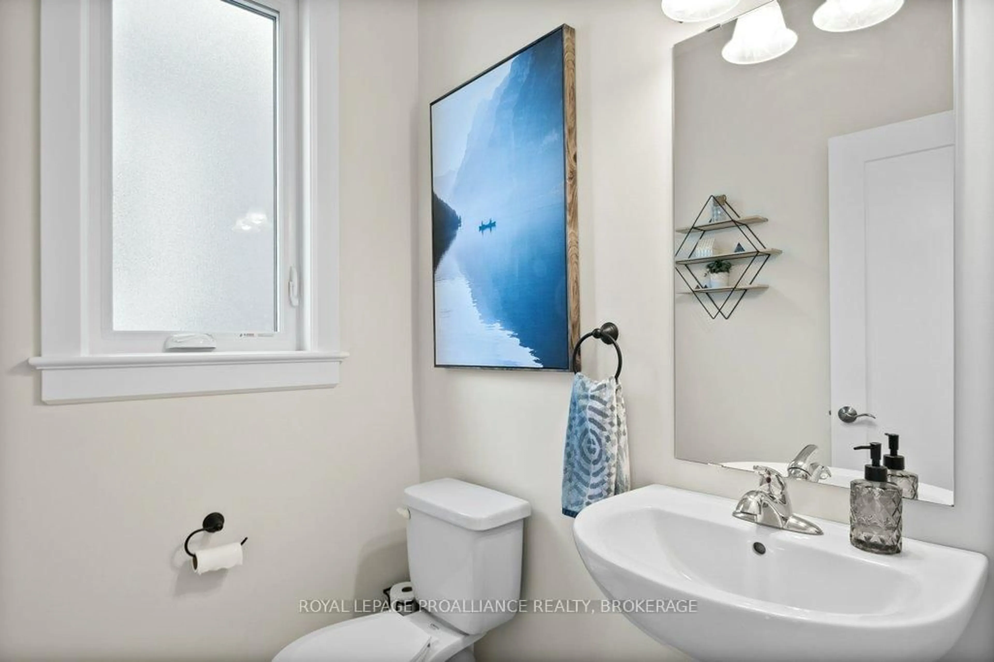 Contemporary bathroom, ceramic/tile floor for 103 Pearce St, Loyalist Ontario K7N 0E1