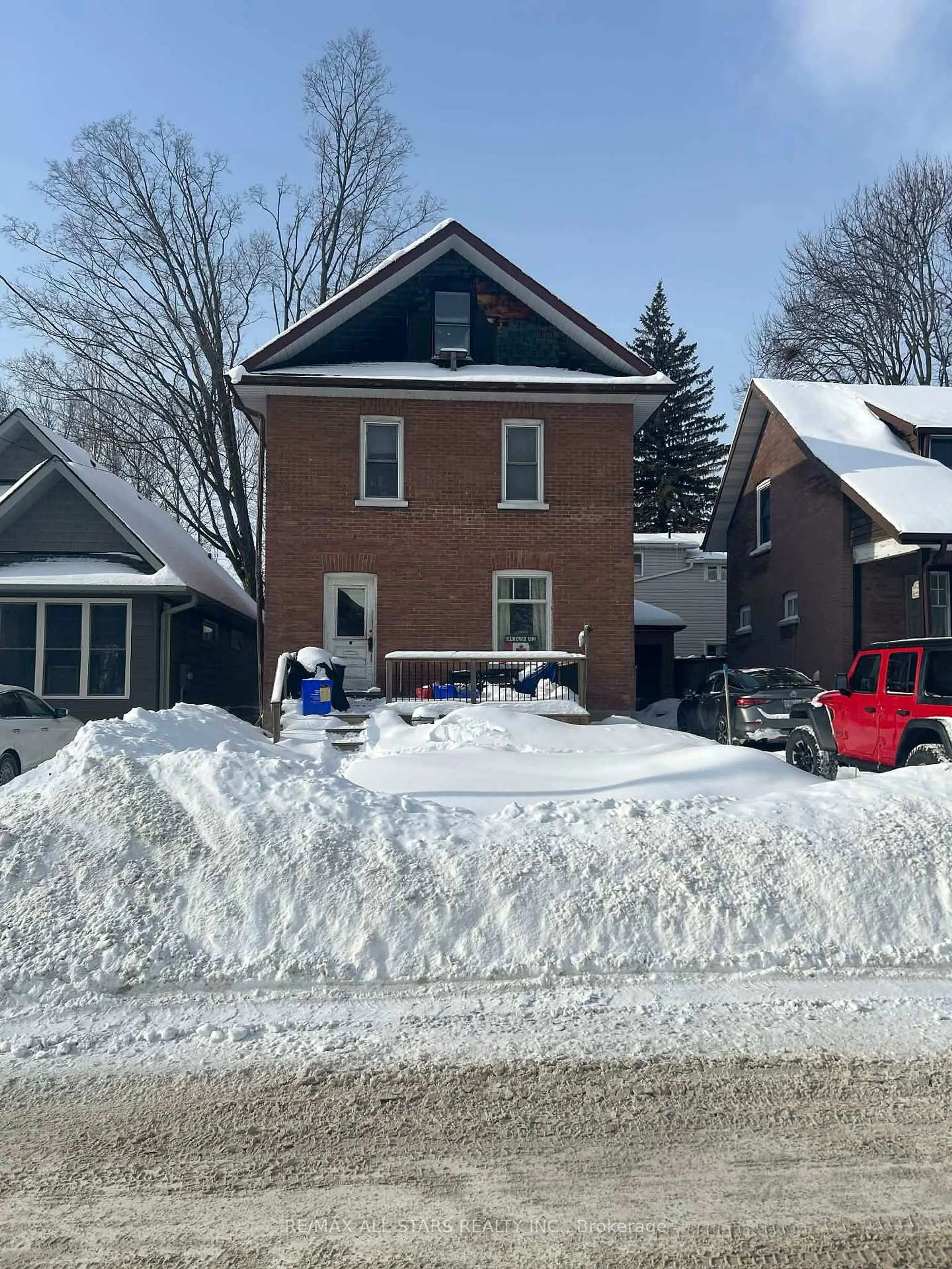 Home with brick exterior material, street for 23 Victoria Ave, Kawartha Lakes Ontario K9V 4E6