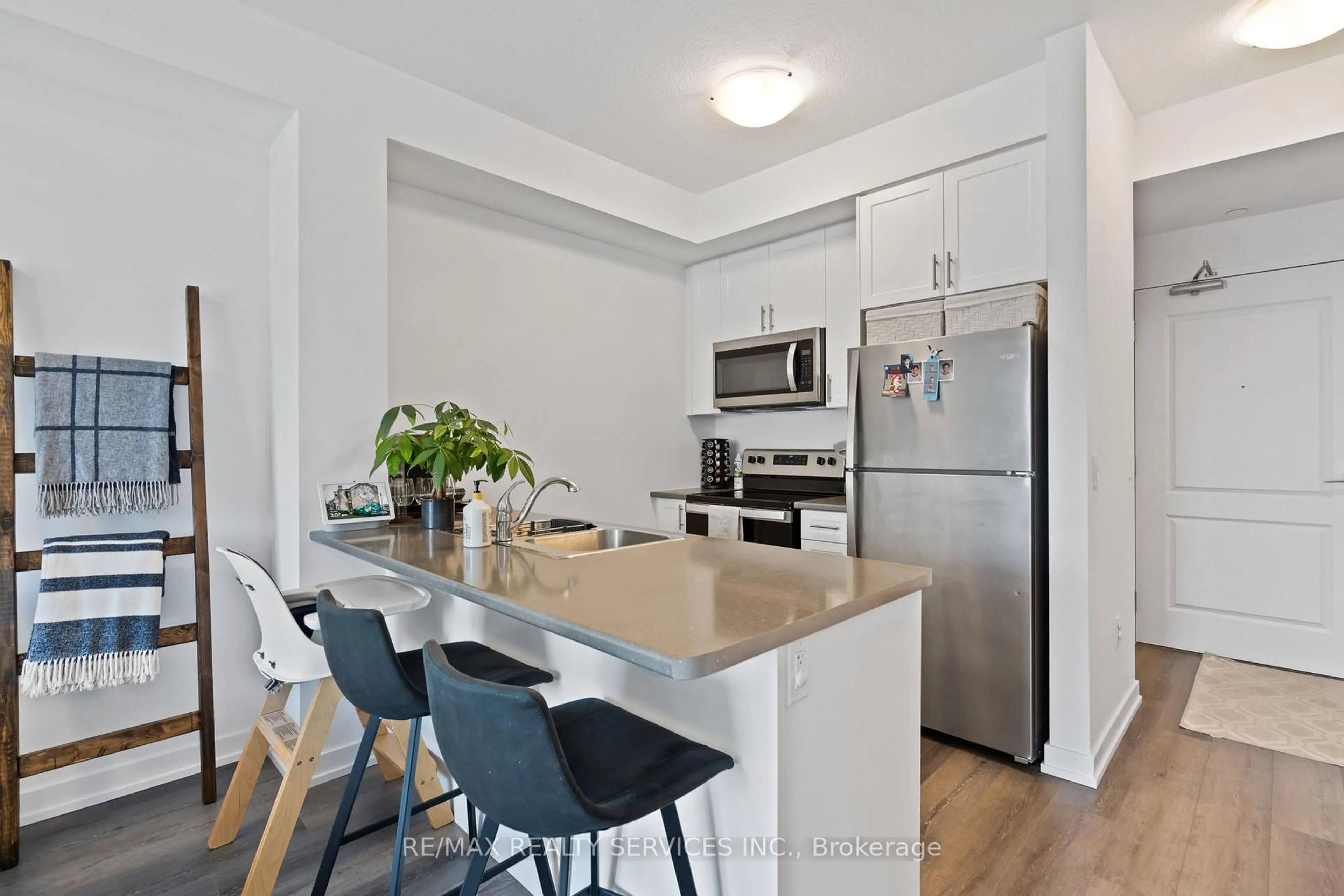 Unknown for 5055 Greenlane Rd #222, Lincoln Ontario L0R 1B3