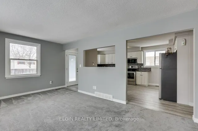 5 Sauve Ave, St. Thomas 4