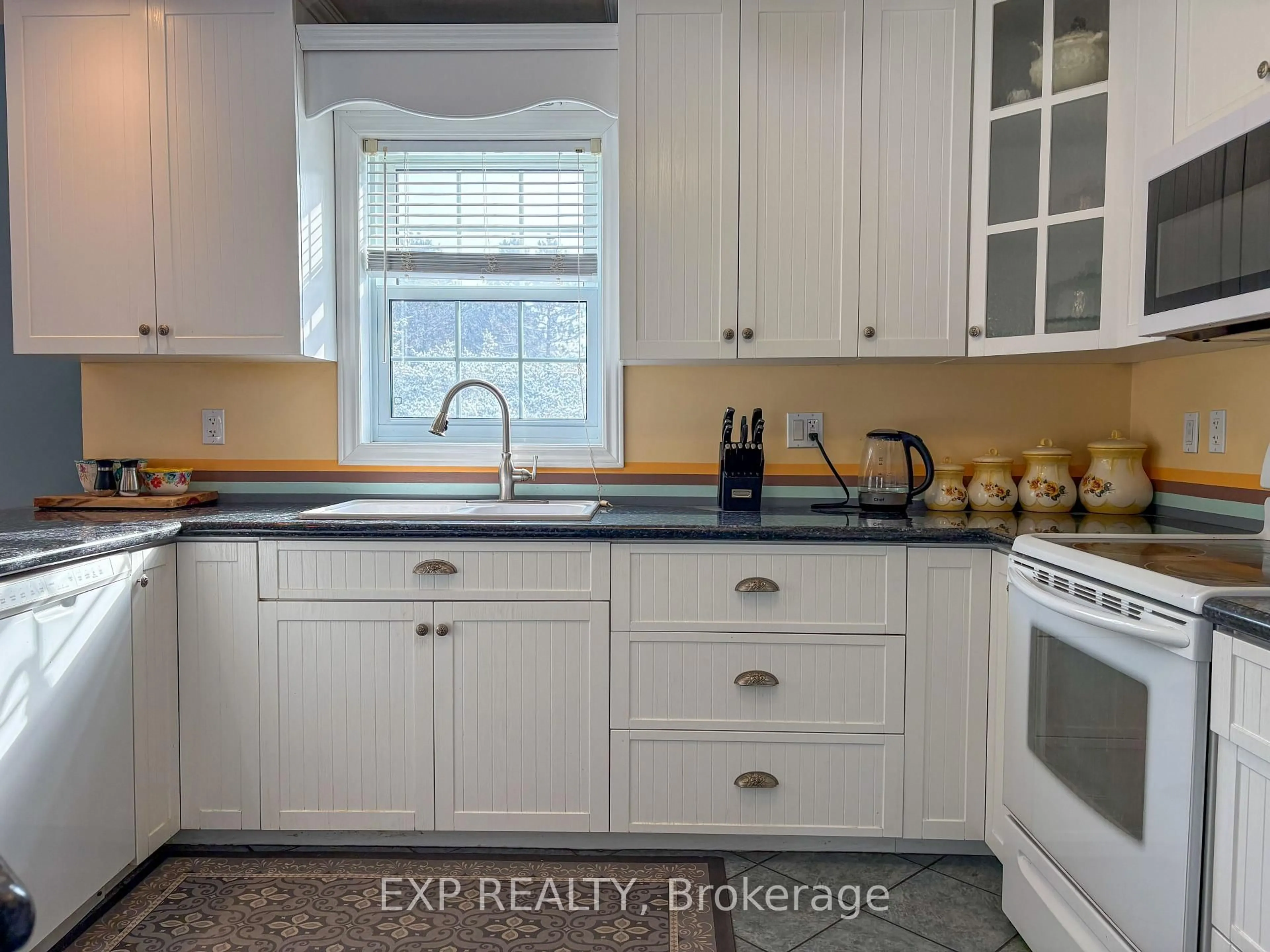 Unknown for 2296 Eady Rd, Renfrew Ontario K7V 3Z8