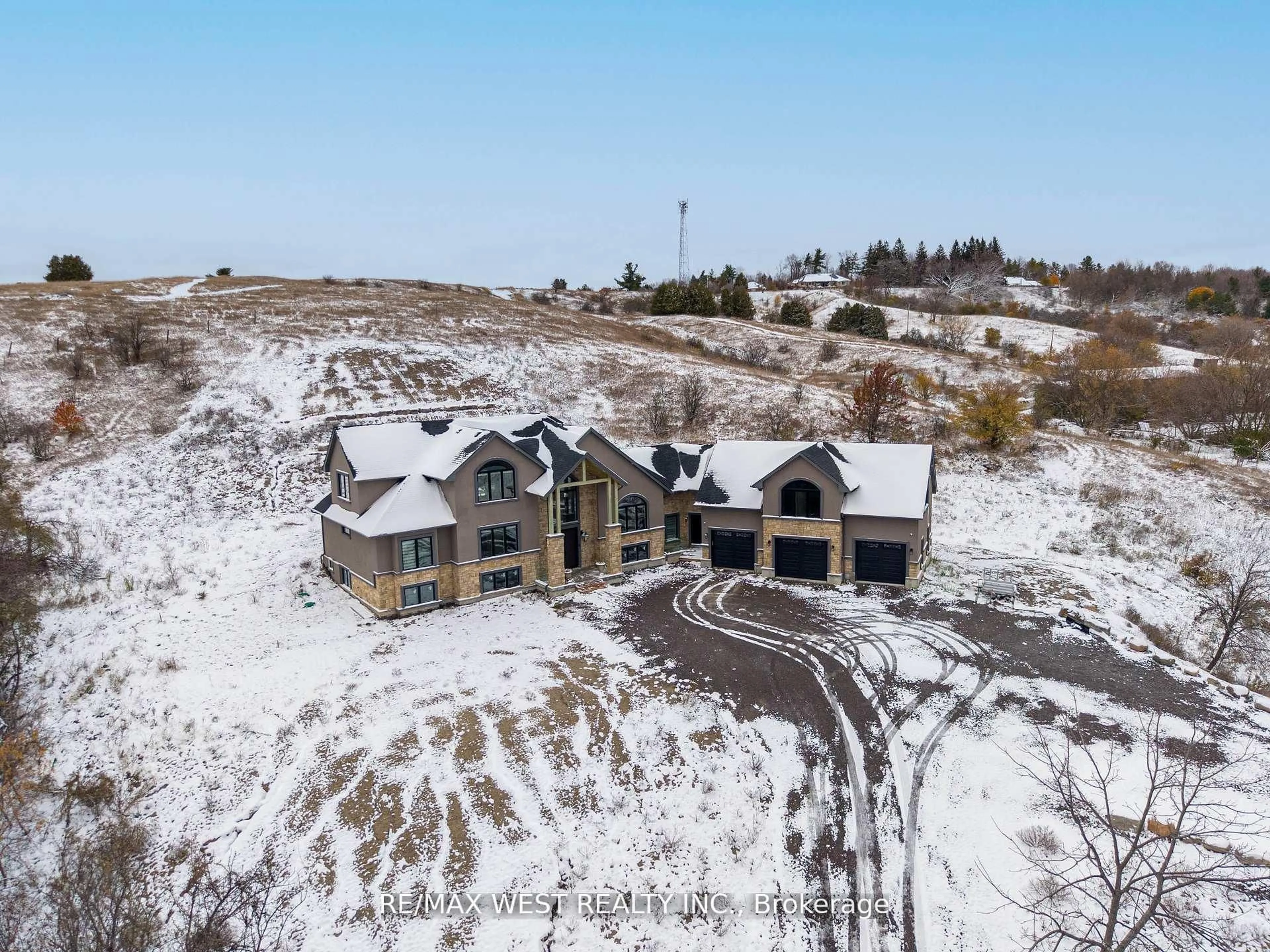 A pic from outside/outdoor area/front of a property/back of a property/a pic from drone, unknown for 12846 County Road 2 Rd, Cramahe Ontario K0K 1S0