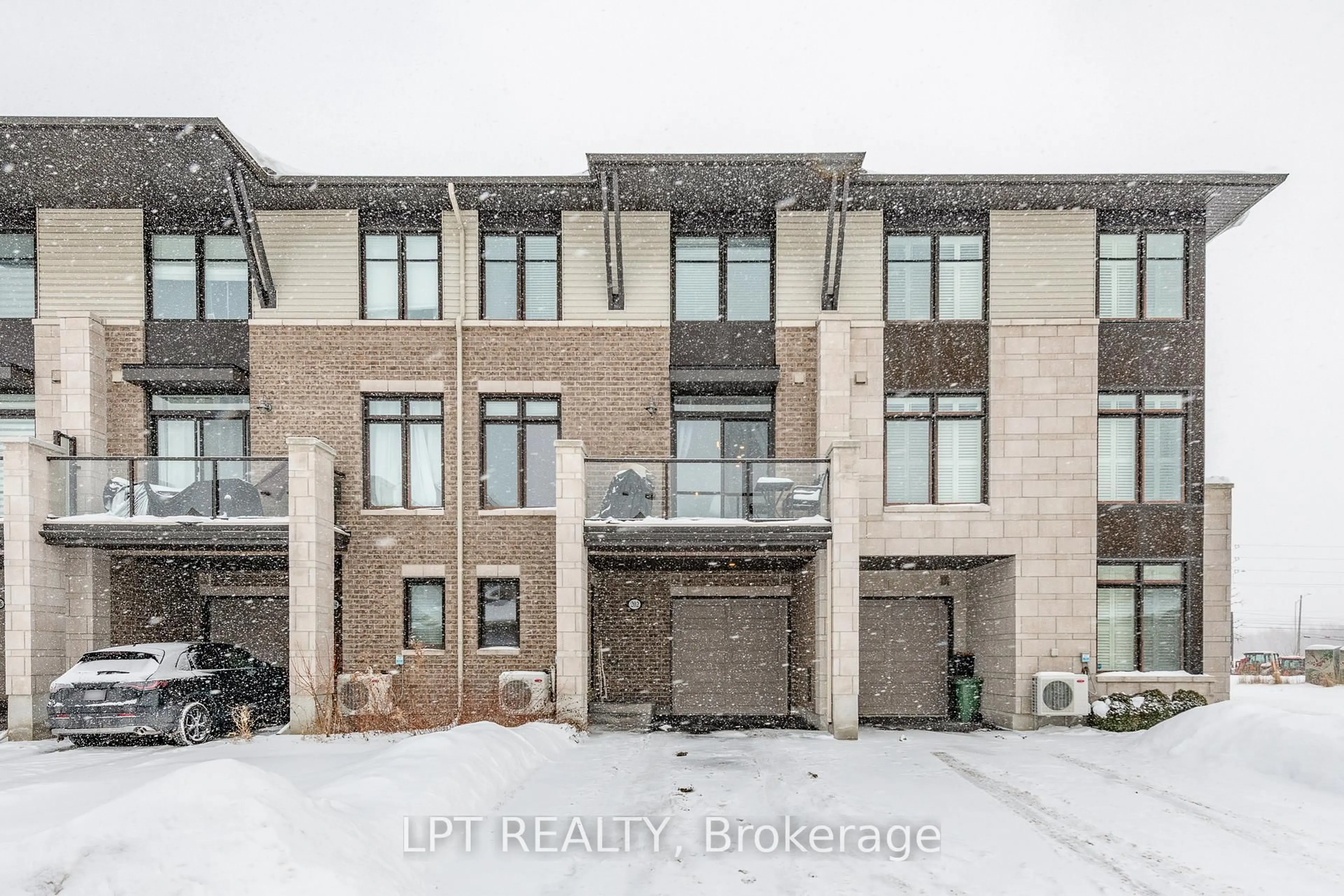 Unknown for 202 Hawkmere Way, Ottawa Ontario K1T 0R5