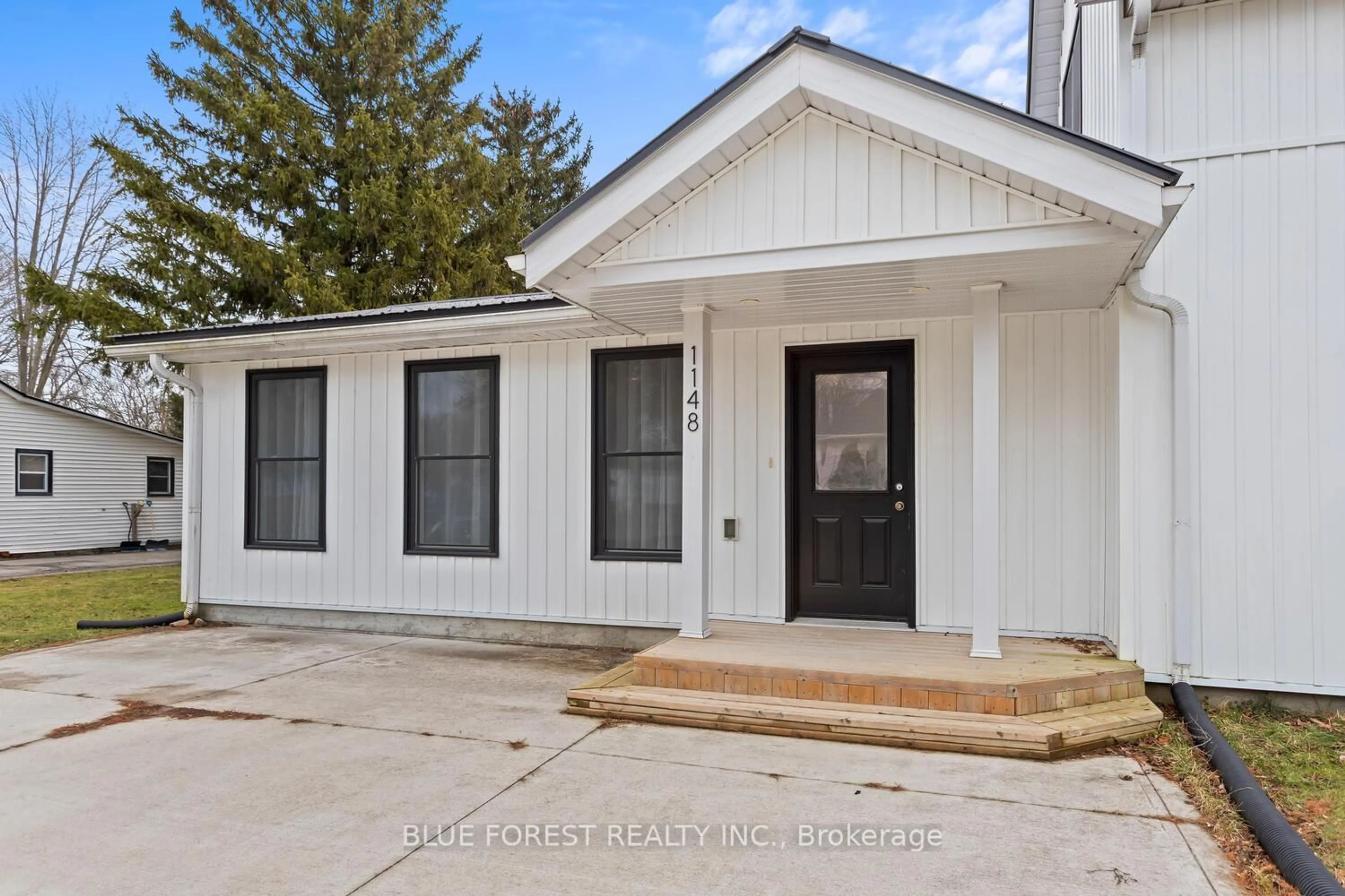 Unknown for 1148 Jane St, West Elgin Ontario N0L 2P0