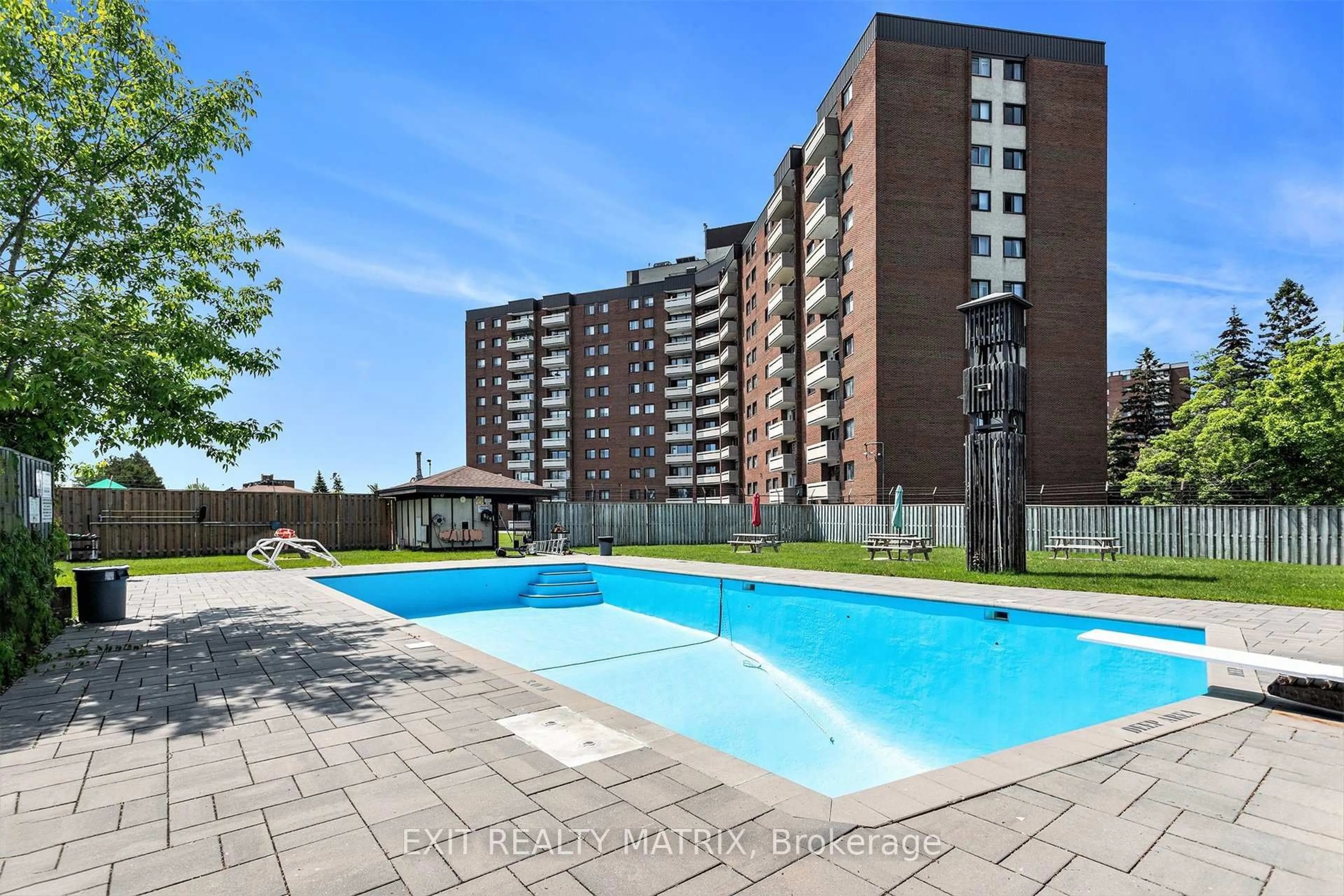 Pool for 3100 Carling Ave #1021, Ottawa Ontario K2B 6J6