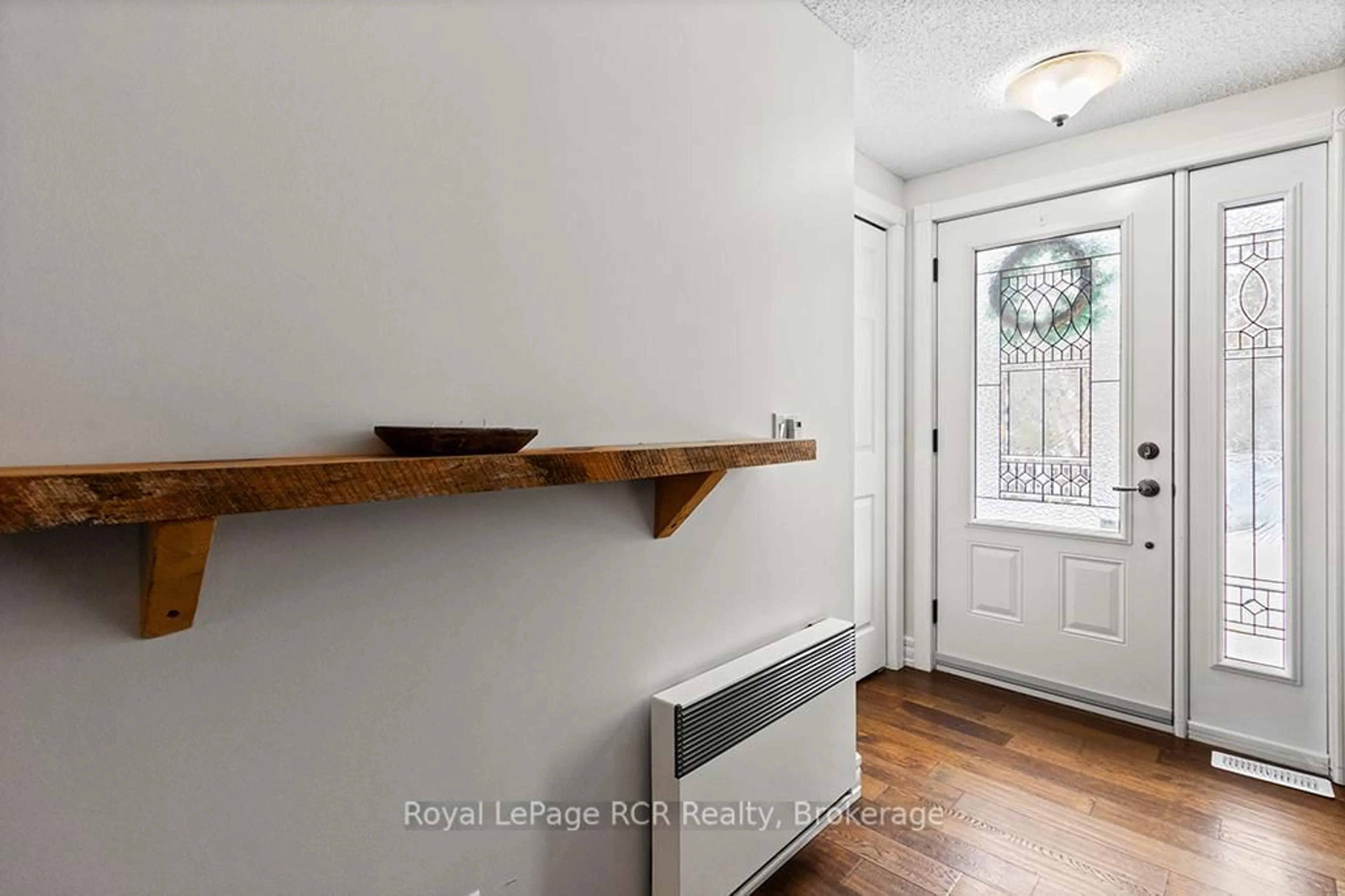 Indoor entryway for 282848 Normanby-Bentinck Townline, West Grey Ontario N0G 1R0