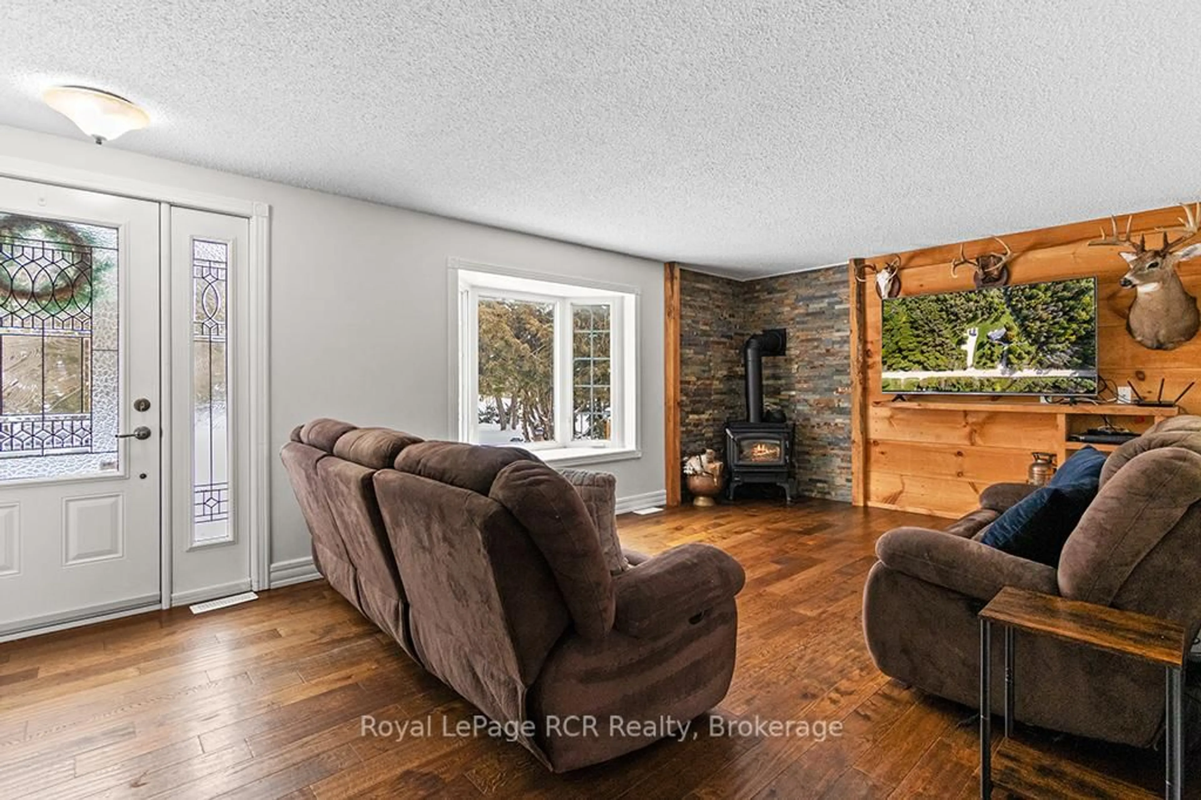 Living room with furniture, unknown for 282848 Normanby-Bentinck Townline, West Grey Ontario N0G 1R0
