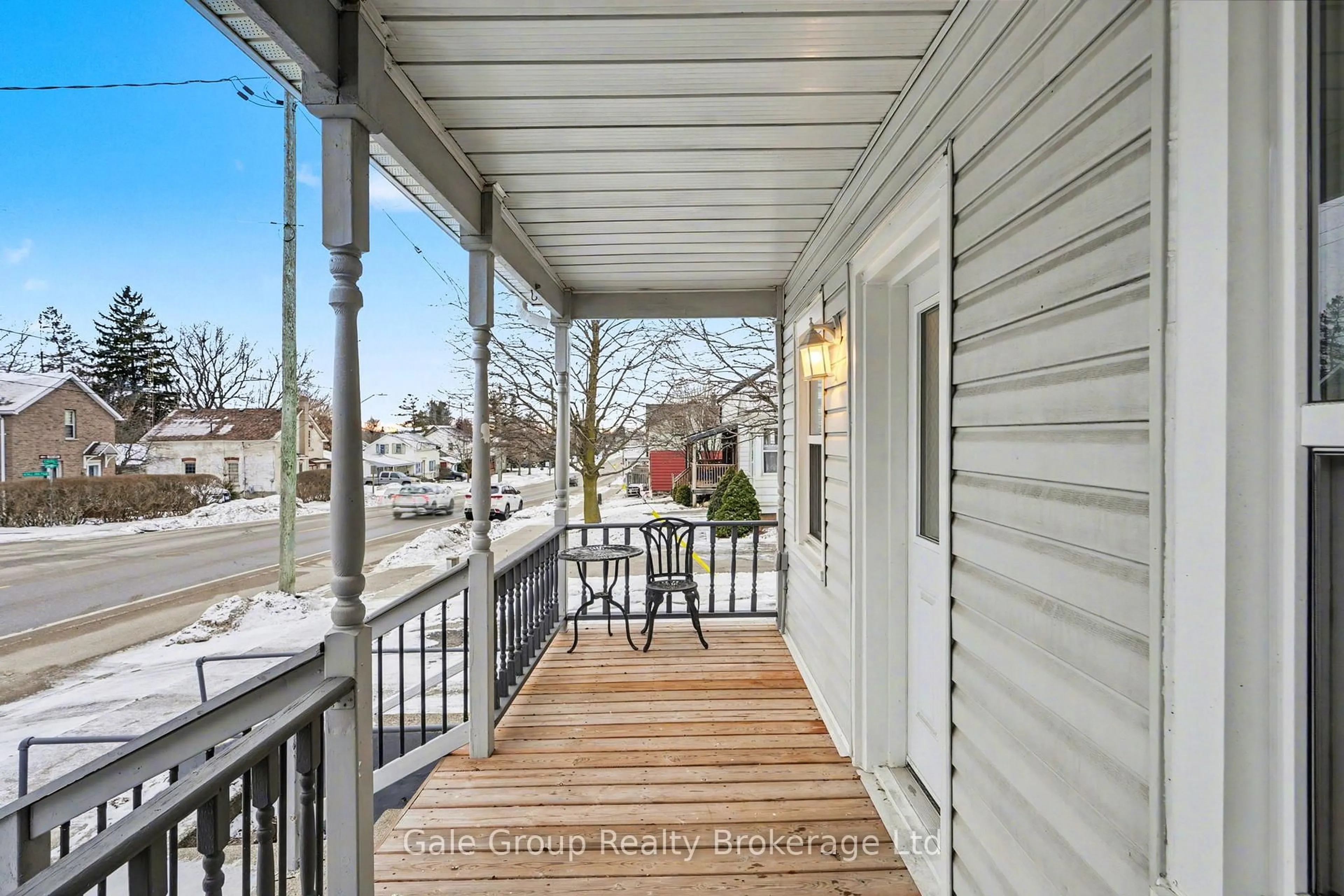 Patio, street for 27 Oxford St, Blandford-Blenheim Ontario N0J 1G0