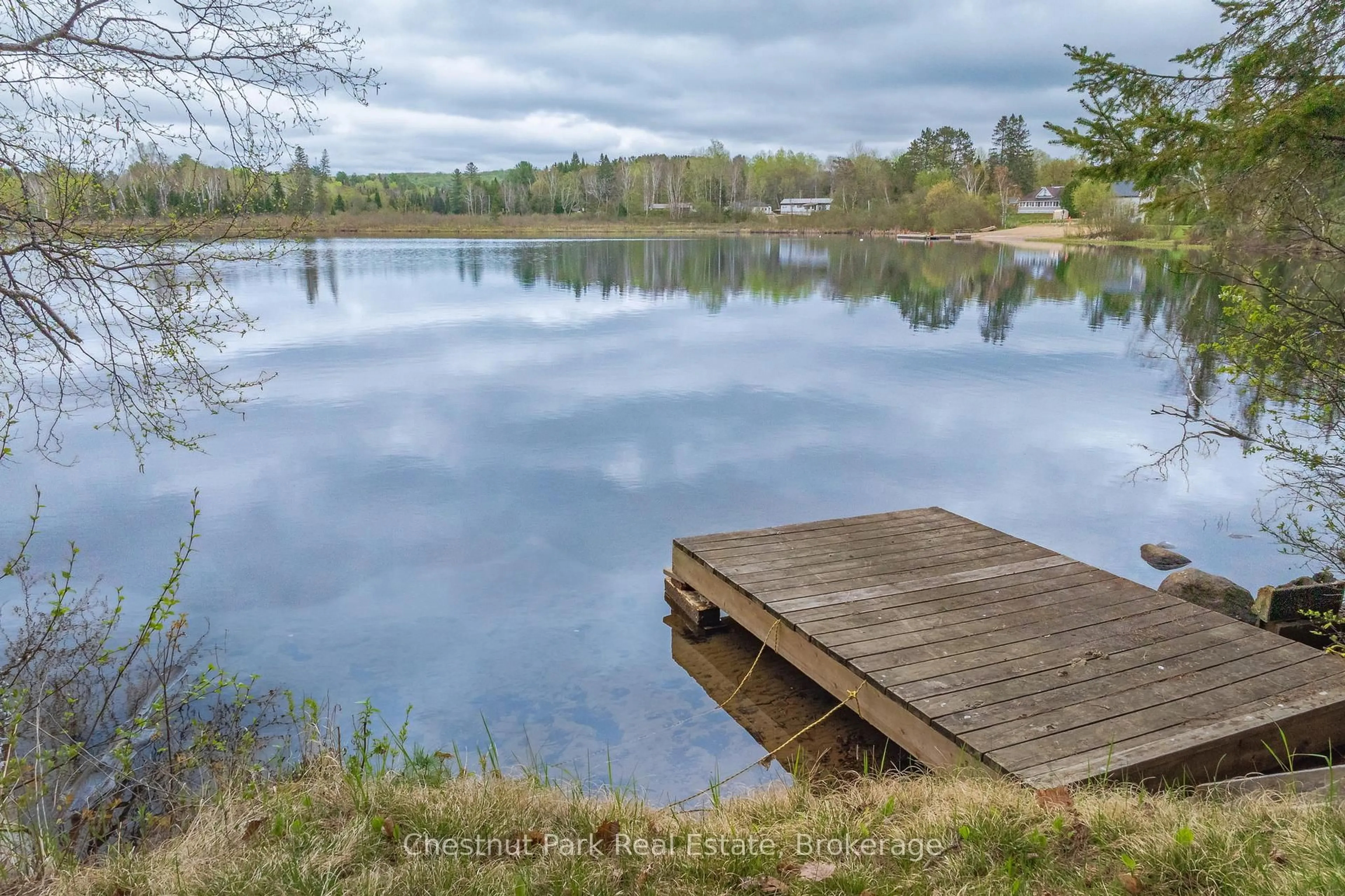 Unknown for 24 Main St, Kearney Ontario P0A 1M0