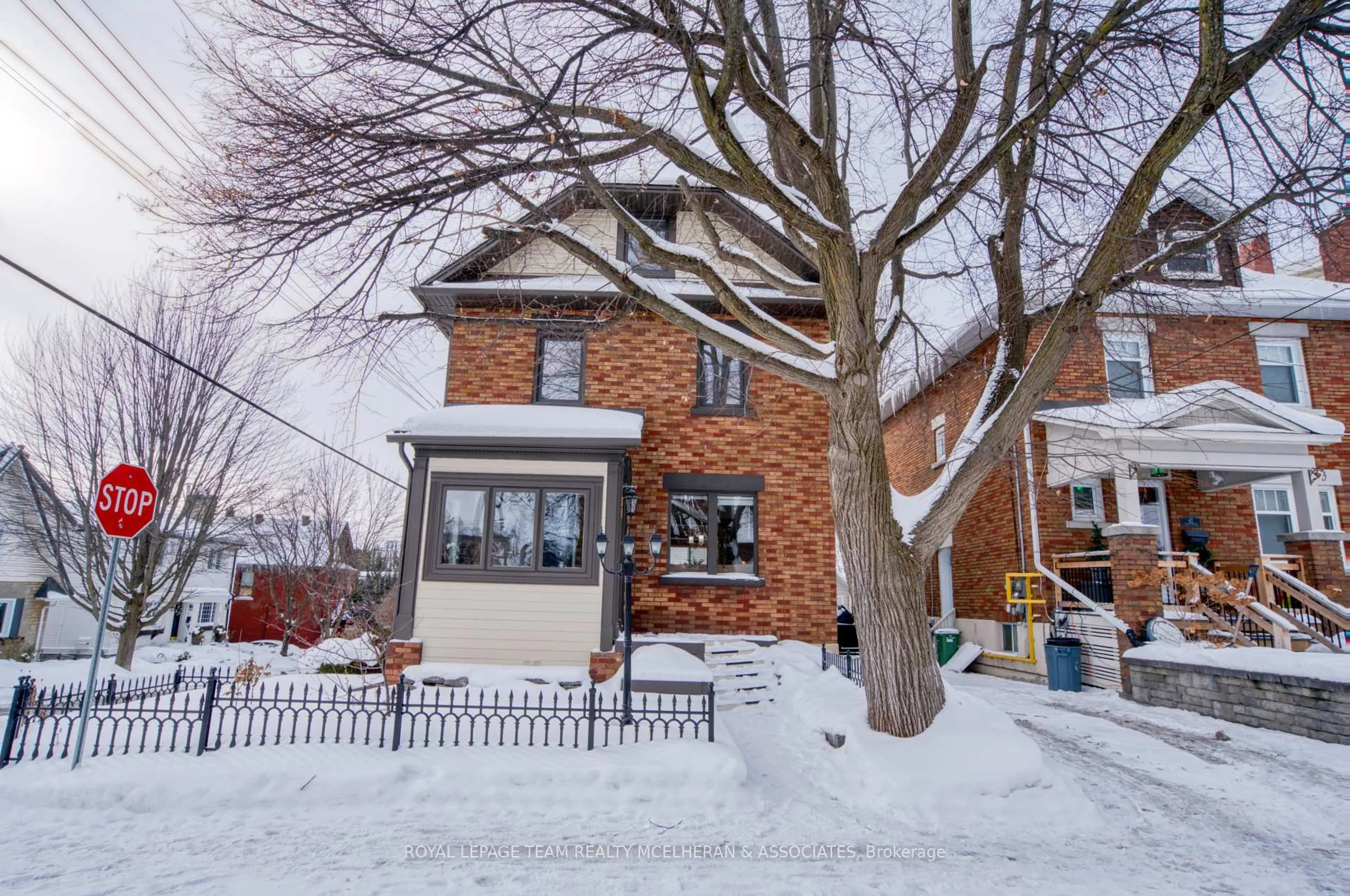 A pic from outside/outdoor area/front of a property/back of a property/a pic from drone, street for 64 Fulton Ave, Ottawa Ontario K1S 4Y6