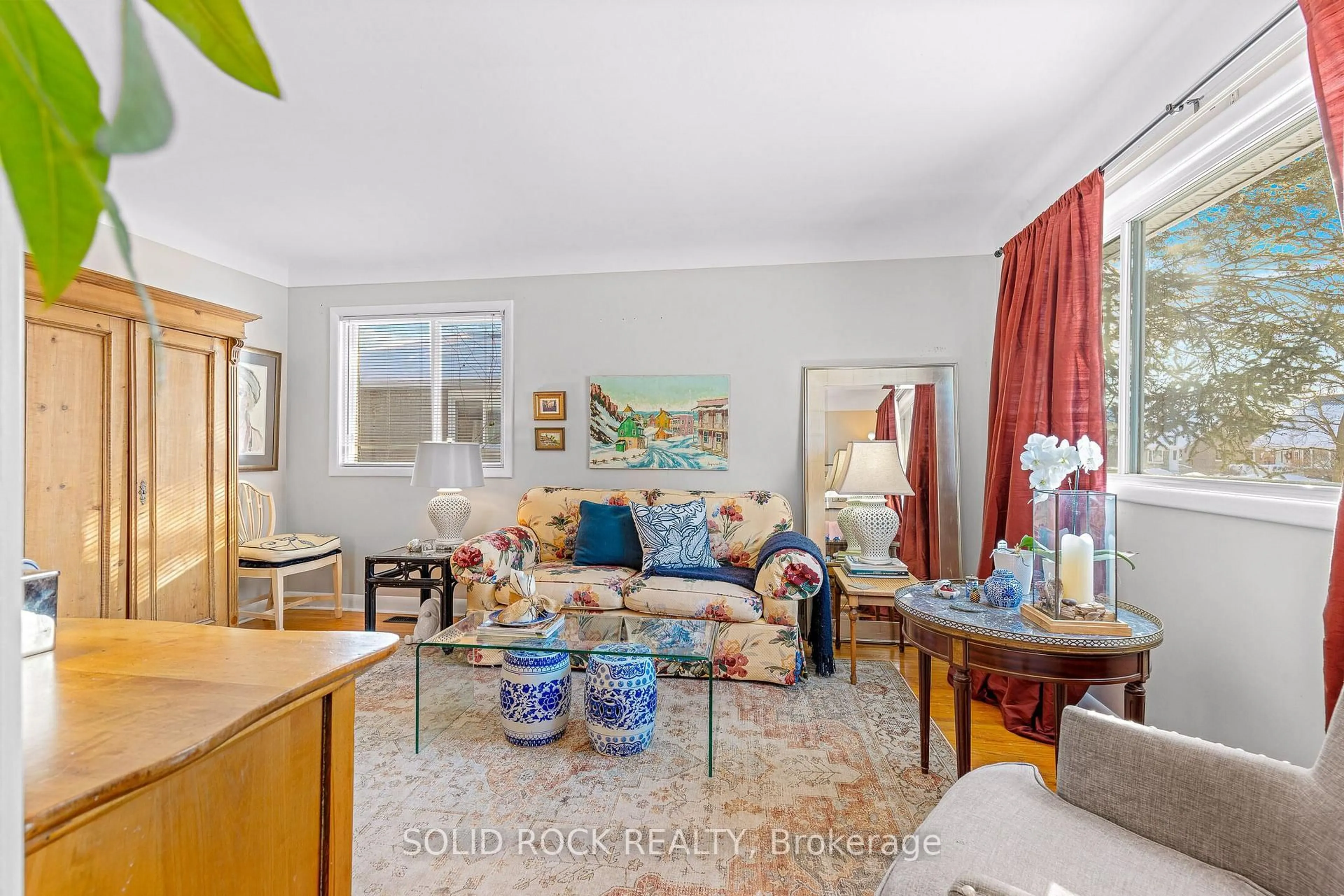 Living room with furniture, unknown for 63 Bisley Cres, Brockville Ontario K6V 2T9