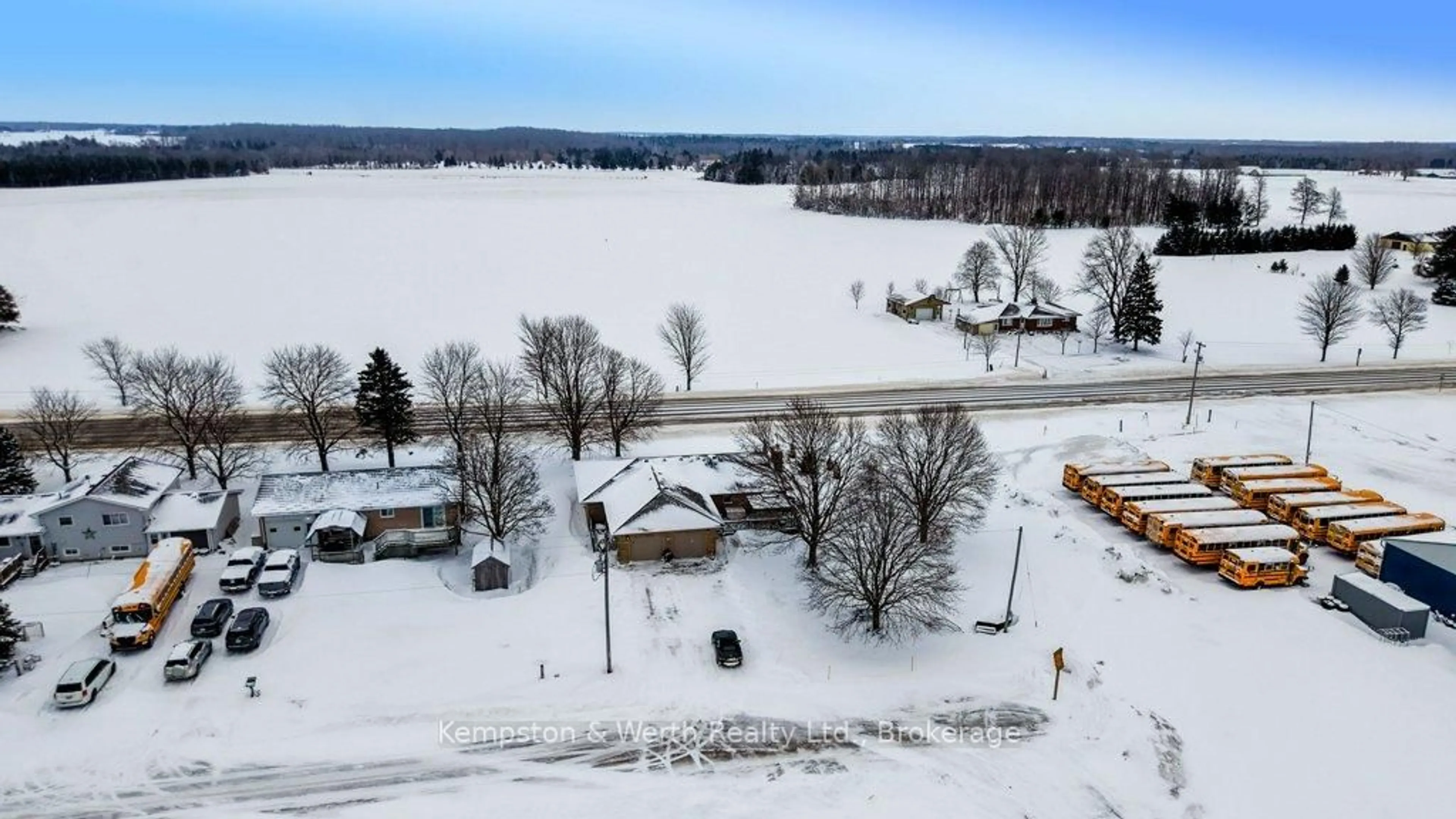 A pic from outside/outdoor area/front of a property/back of a property/a pic from drone, street for 1A Crawford St, North Huron Ontario N0G 2W0