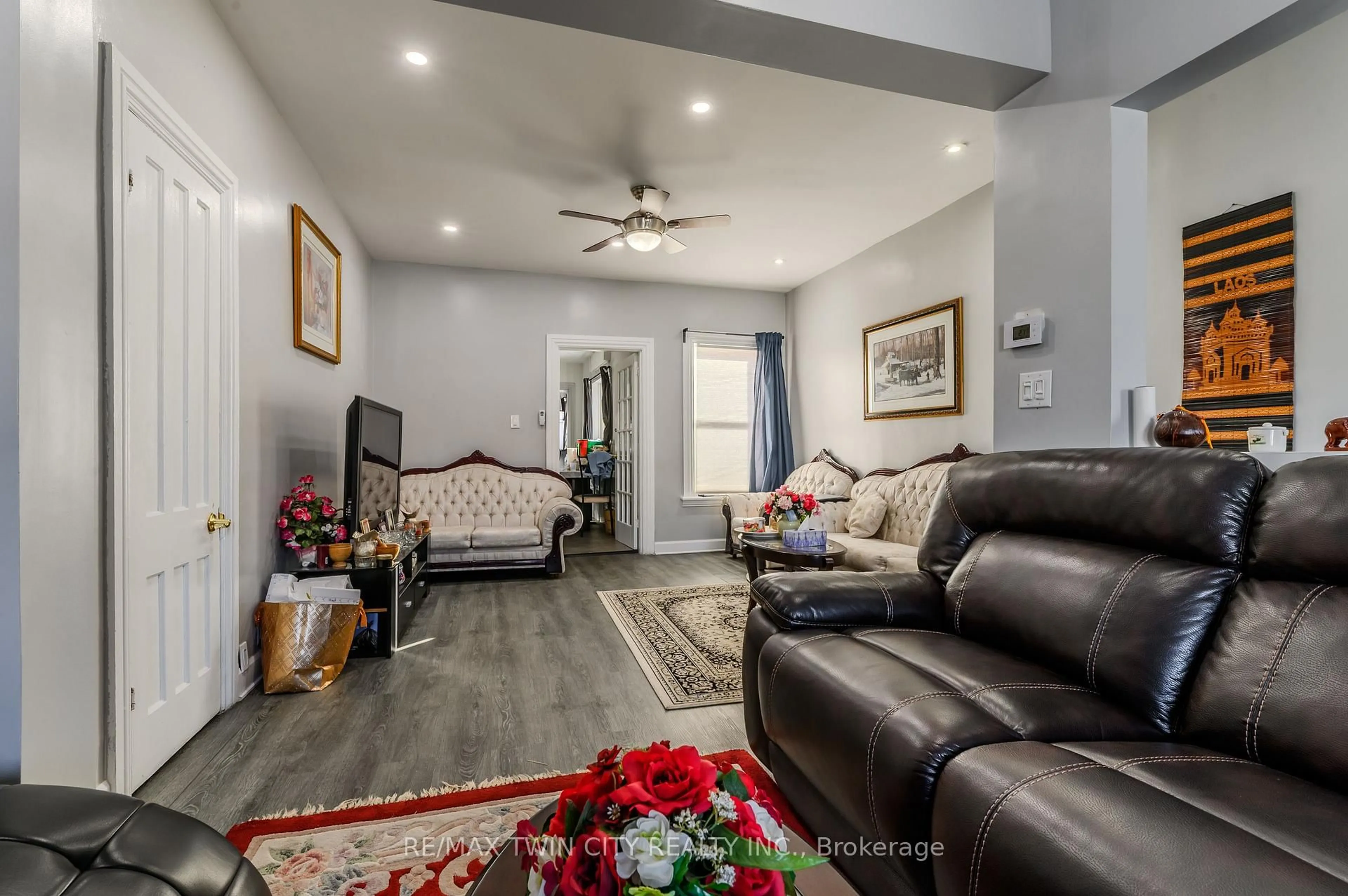 Living room with furniture, unknown for 126 Tisdale St, Hamilton Ontario L8L 5M6