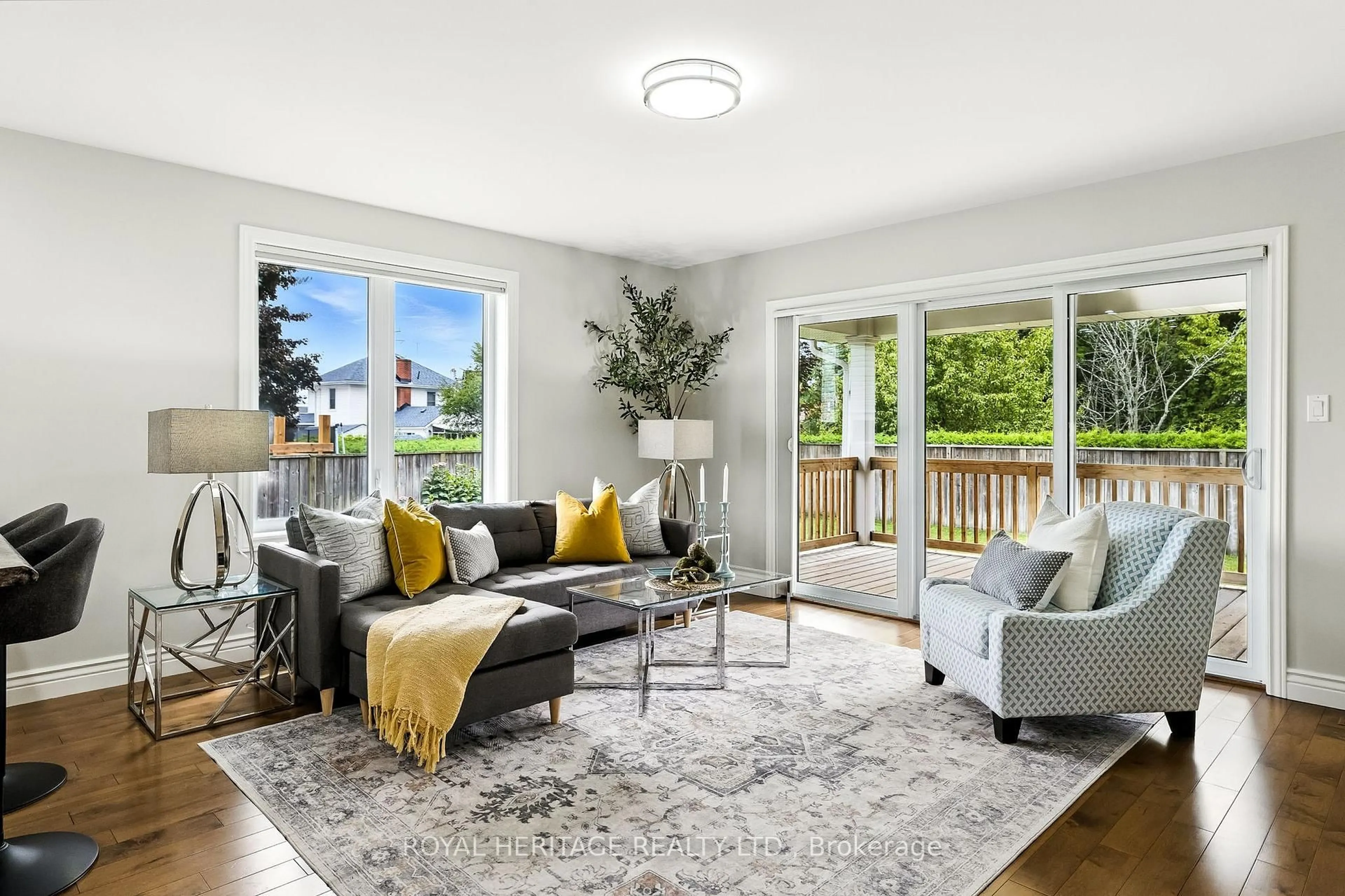 Living room with furniture, unknown for 38 Alice St, Brighton Ontario K0K 1H0