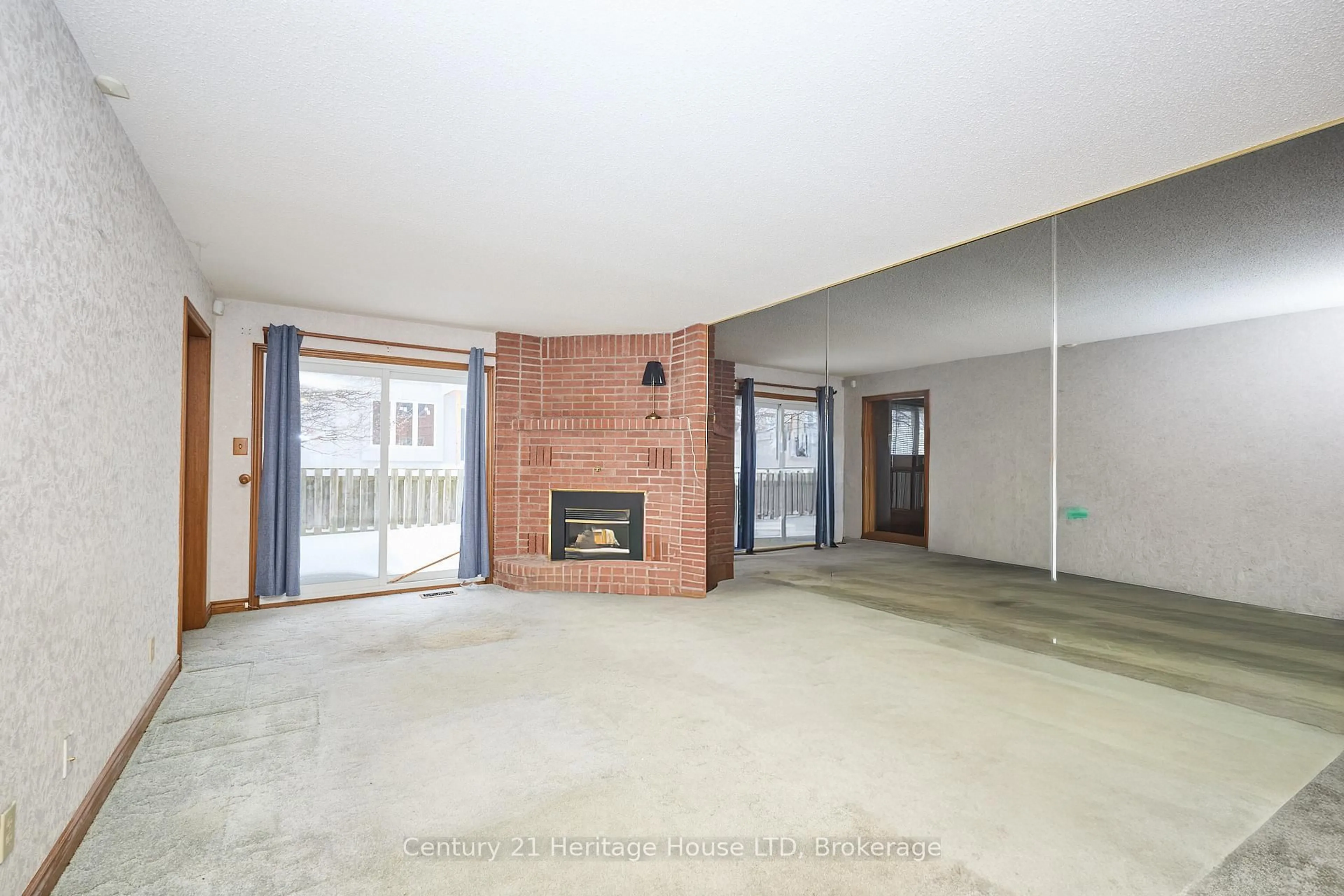 Unknown for 2720 Mewburn Rd #20, Niagara Falls Ontario L2J 4J5