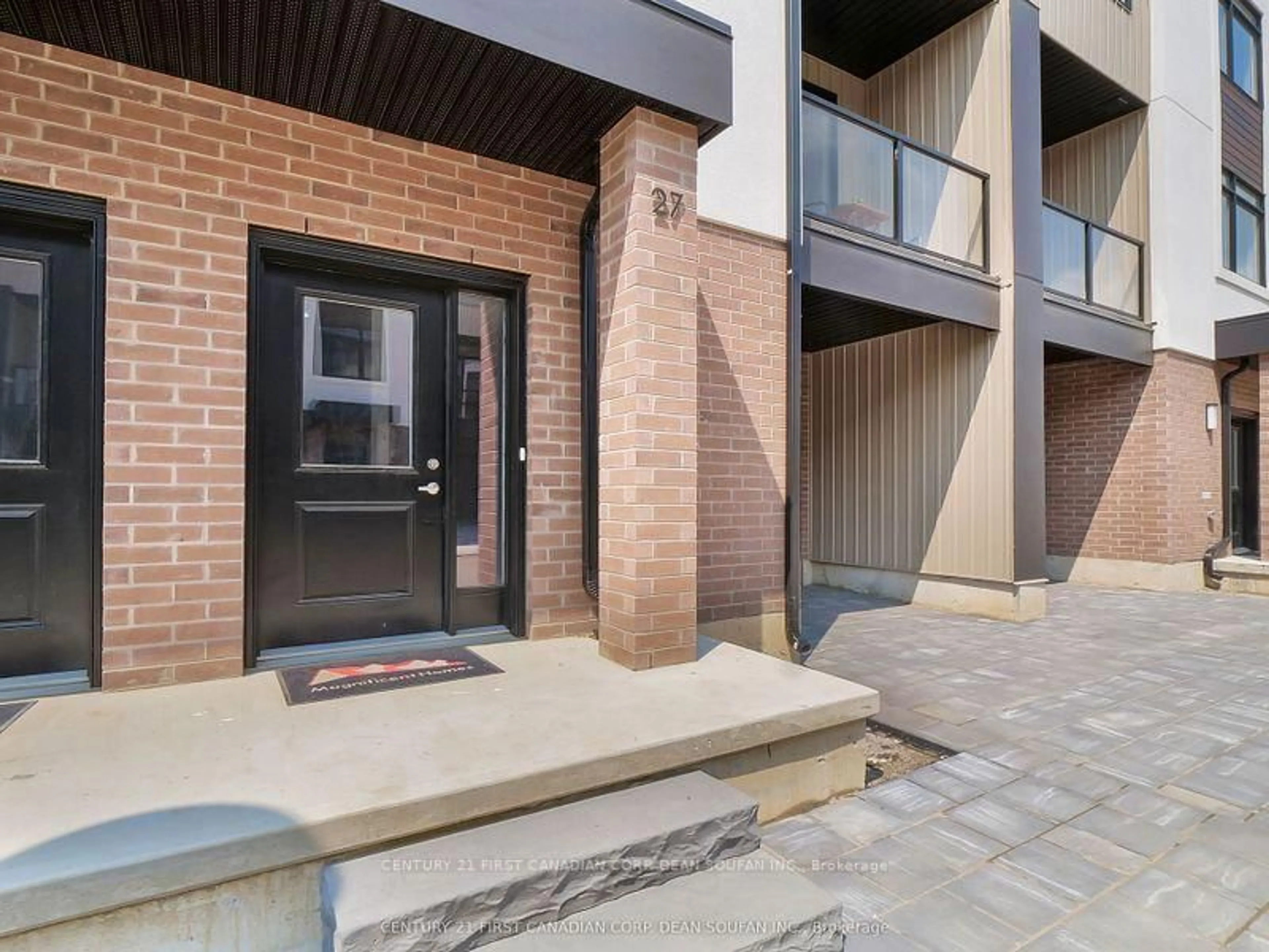 Unknown for 349 Southdale Rd #18, London South Ontario N6E 1A2