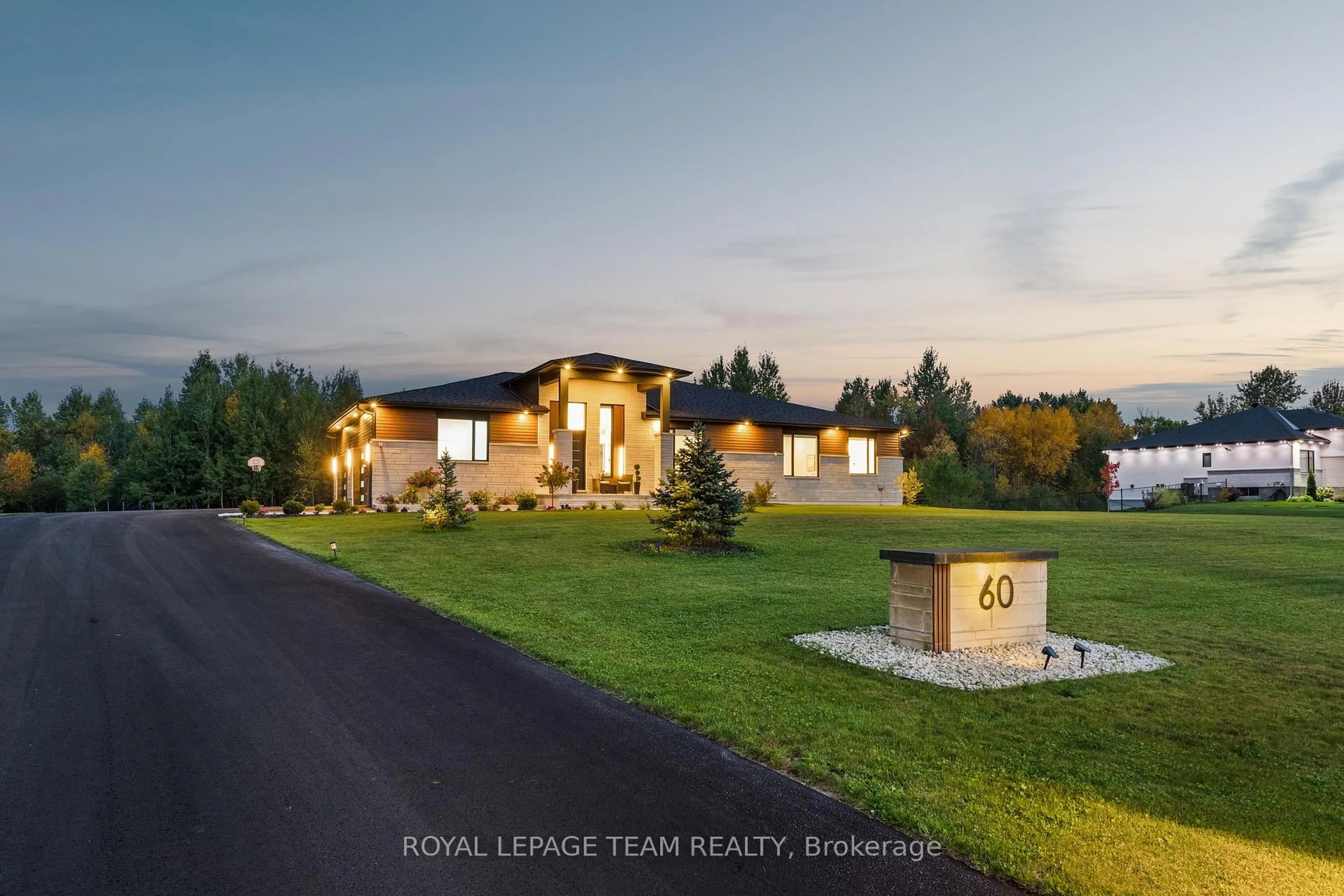 A pic from outside/outdoor area/front of a property/back of a property/a pic from drone, water/lake/river/ocean view for 60 Synergy Way, Ottawa Ontario K2W 0K3