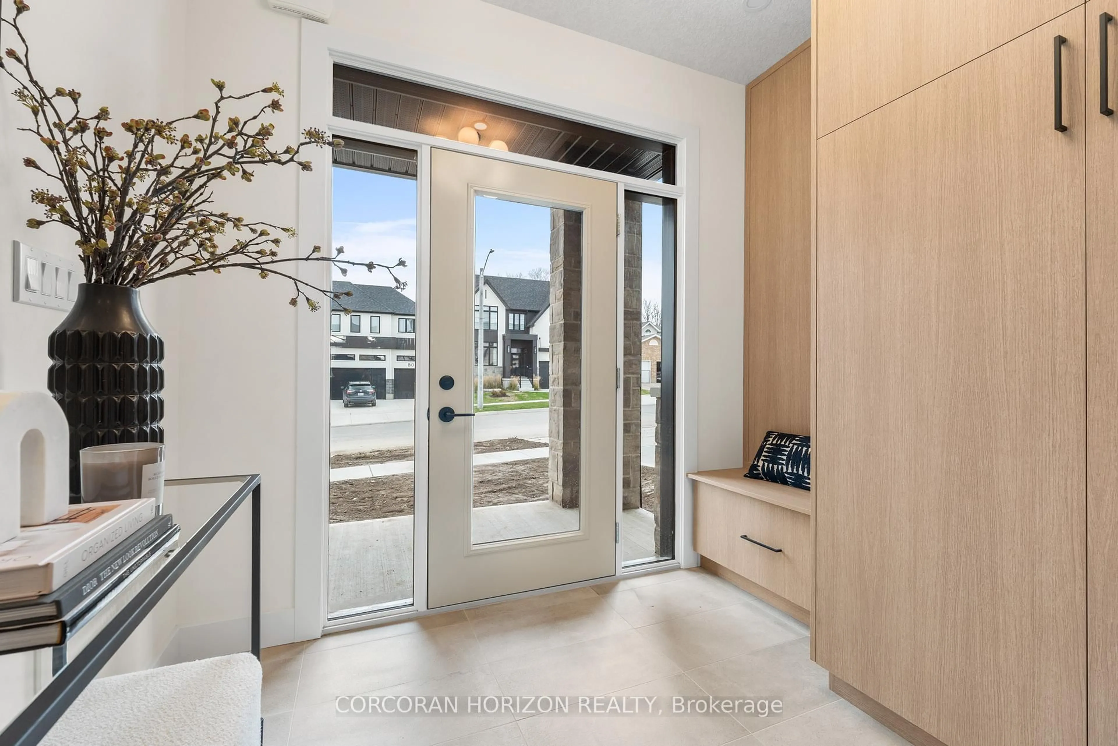 Indoor entryway for 83 Dunnigan Dr, Kitchener Ontario N2B 3W5