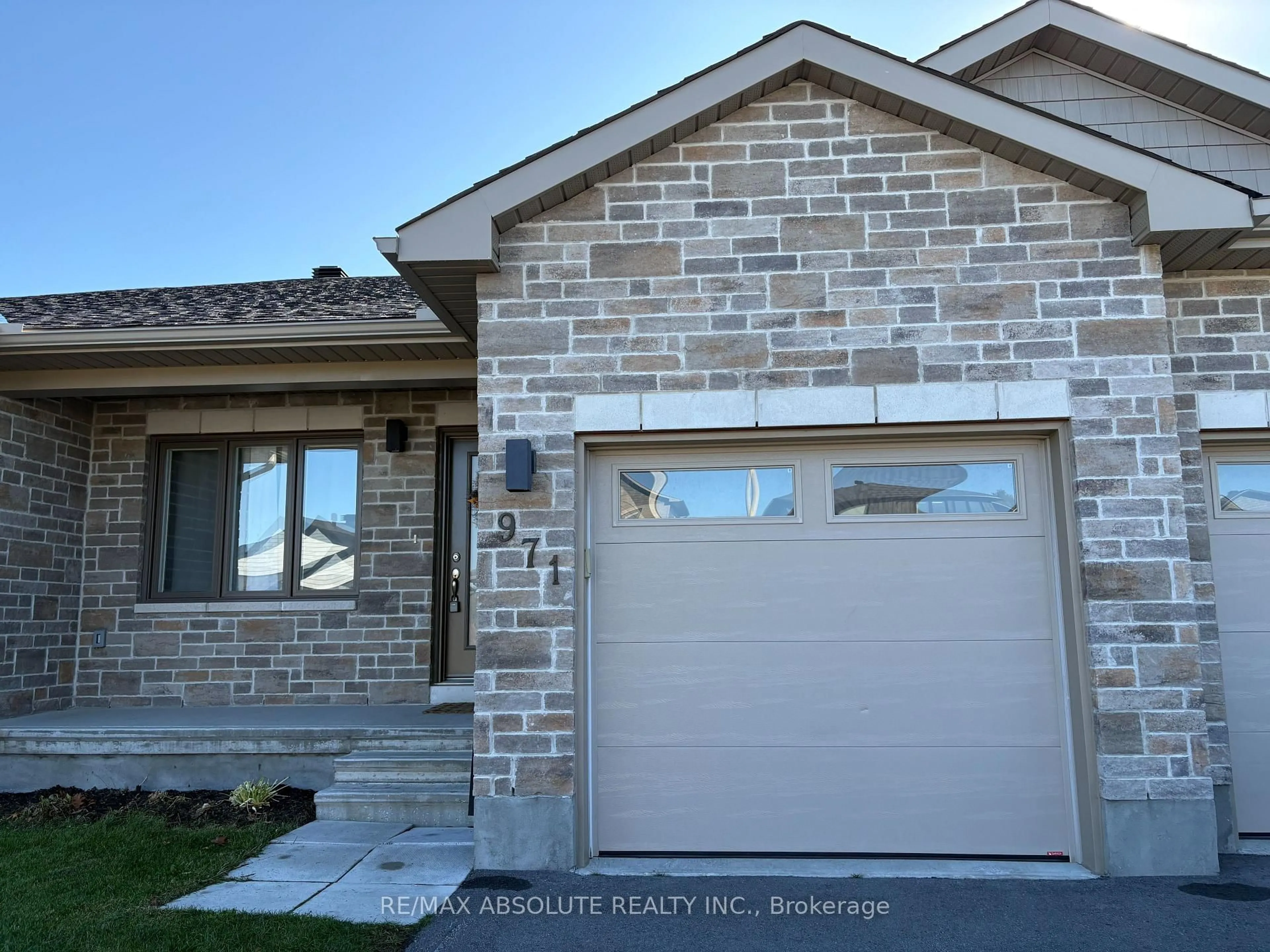 Home with brick exterior material, street for 971 LEISHMAN Dr, Almonte Ontario K0A 1A0