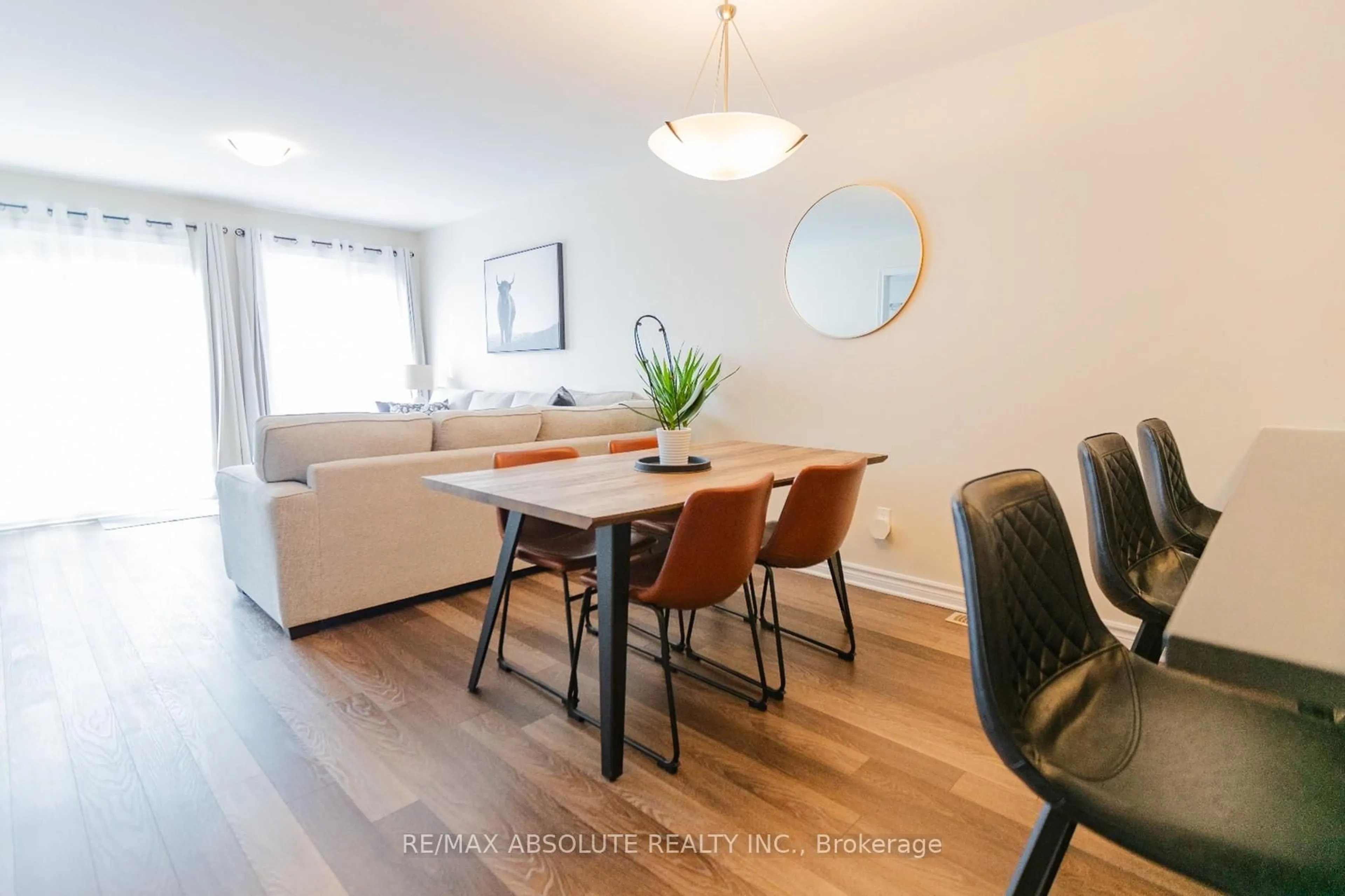 Dining room, wood/laminate floor for 971 LEISHMAN Dr, Almonte Ontario K0A 1A0