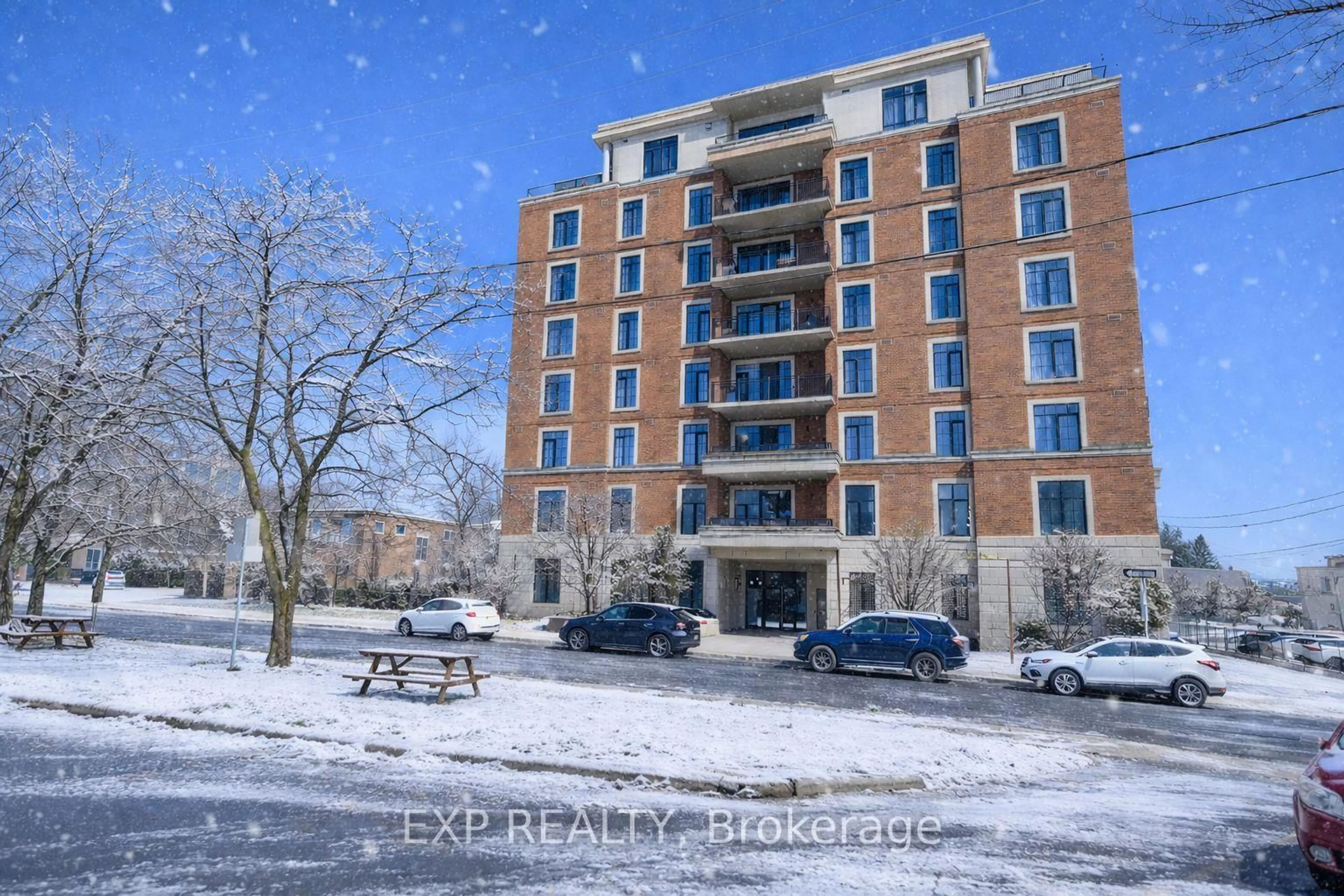 Unknown for 327 Breezehill Ave #403, Ottawa Ontario K1Y 1R6