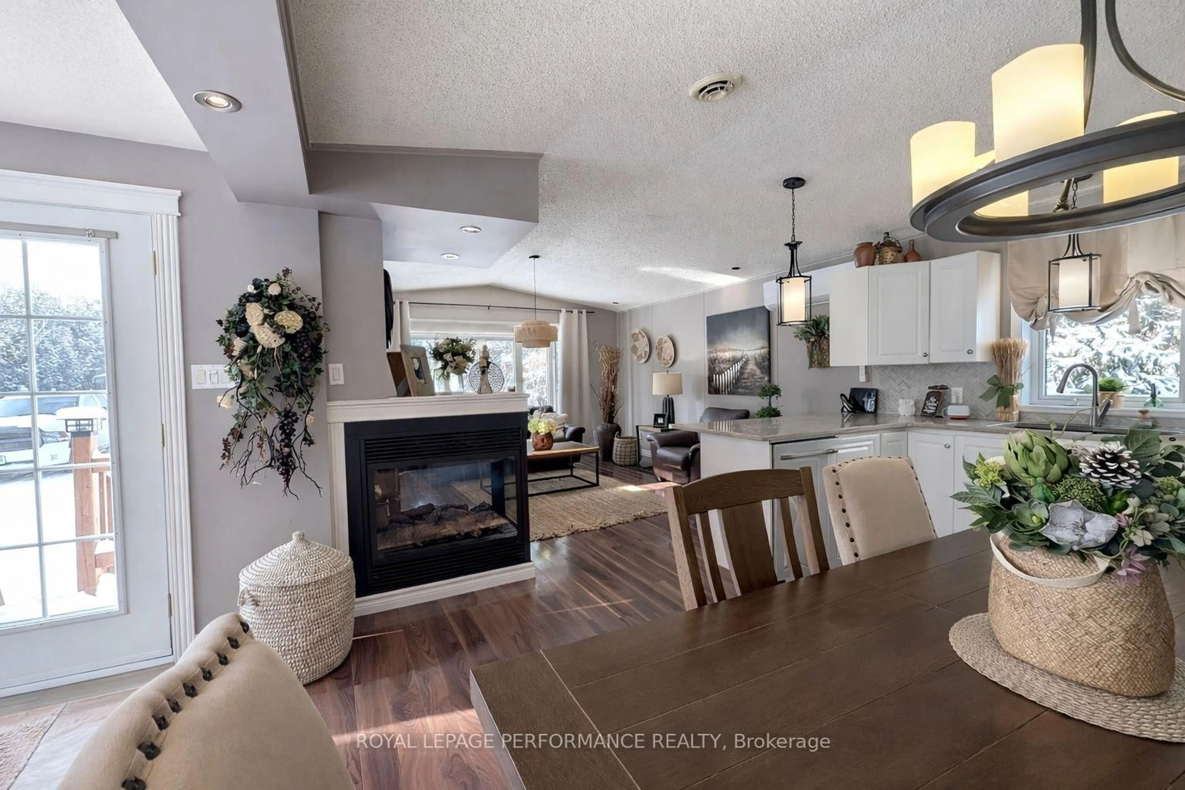 Open concept kitchen, unknown for 3897 Christine St, North Glengarry Ontario K0C 1A0