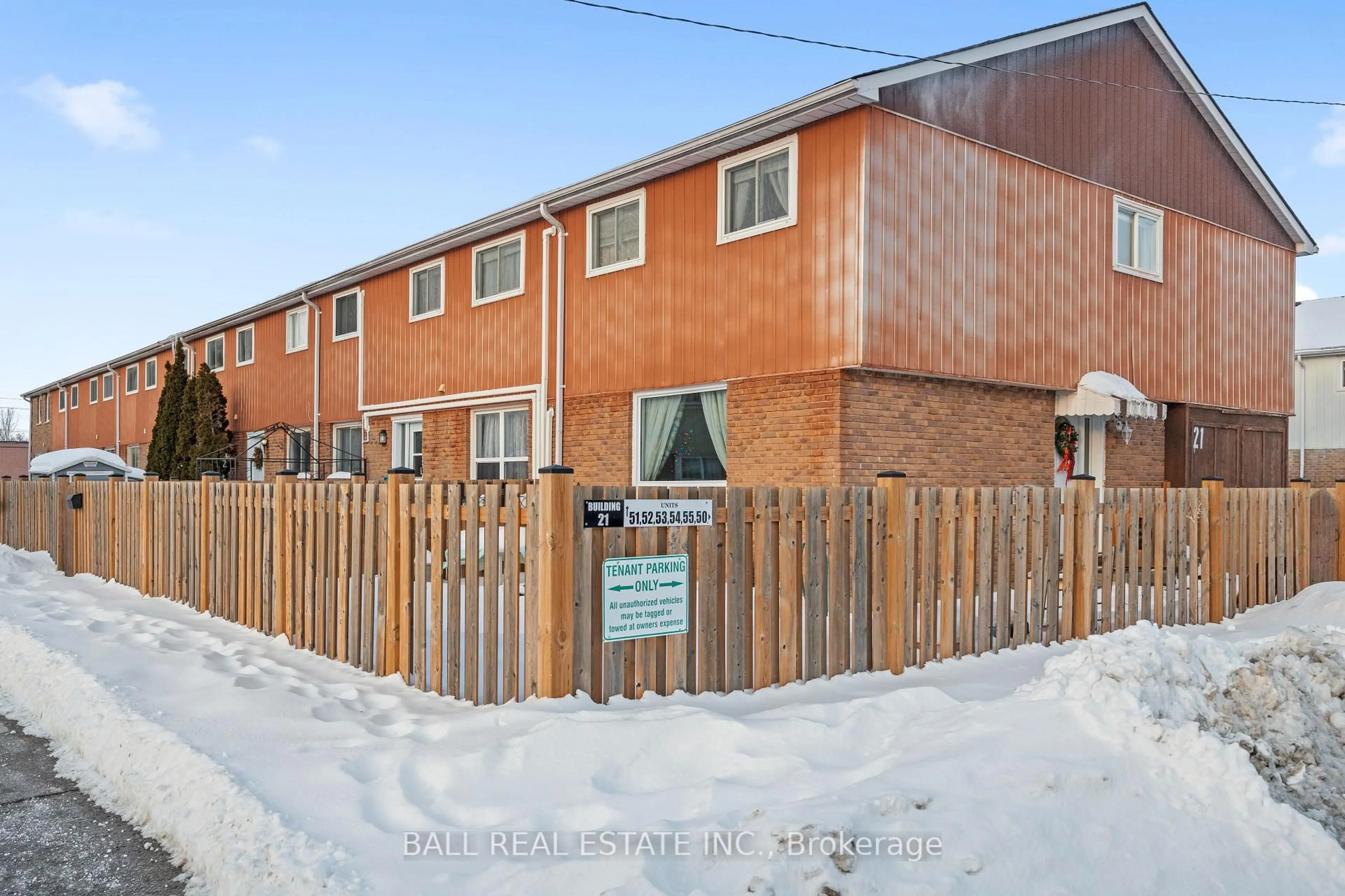 Patio, street for 21 Tracey Park Dr #50, Belleville Ontario K8P 4R4