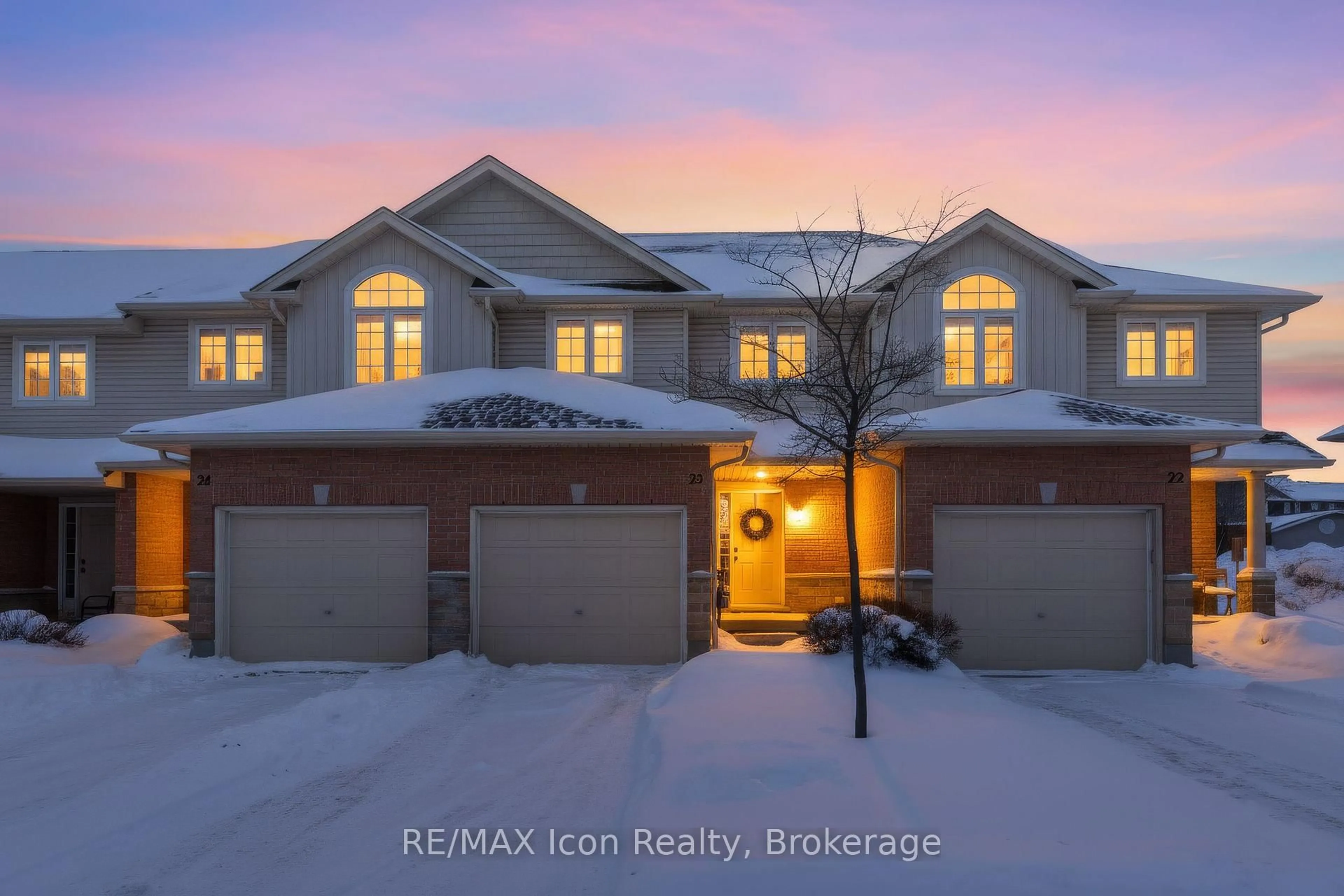 A pic from outside/outdoor area/front of a property/back of a property/a pic from drone, street for 1498 Gordon St #23, Guelph Ontario N1L 1C8