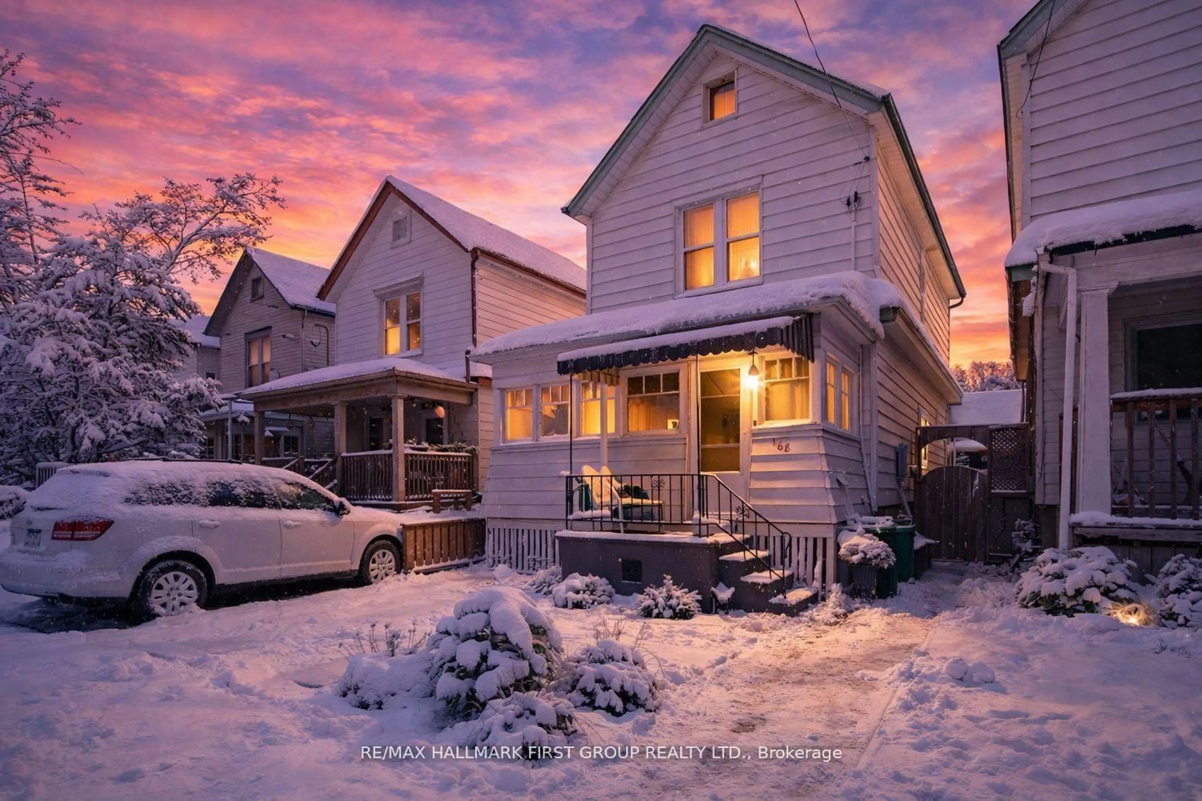 Patio, street for 168 Adeline St, Peterborough Ontario K9J 5E3